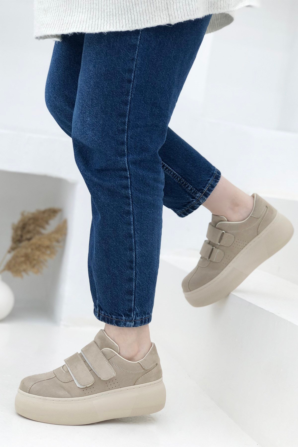 Beinsteps Helen Kalın Taban Kadın Sneaker Bej Süet