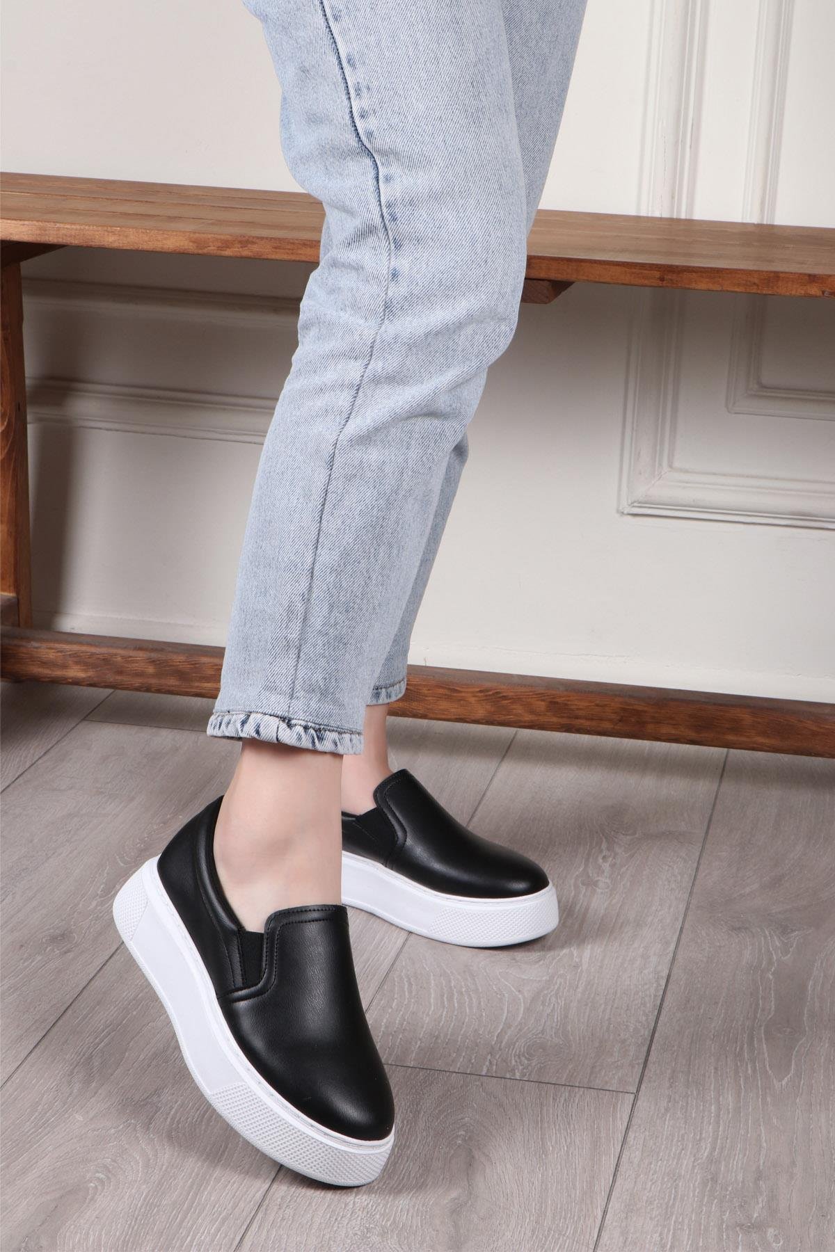 BEINSTEPS Ş-4 Kadın Sneaker Siyah Beyaz