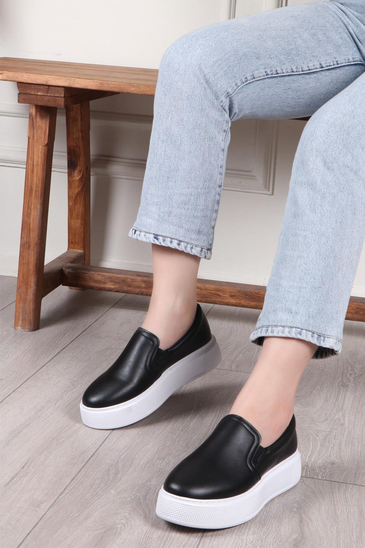 BEINSTEPS Ş-4 Kadın Sneaker Siyah Beyaz
