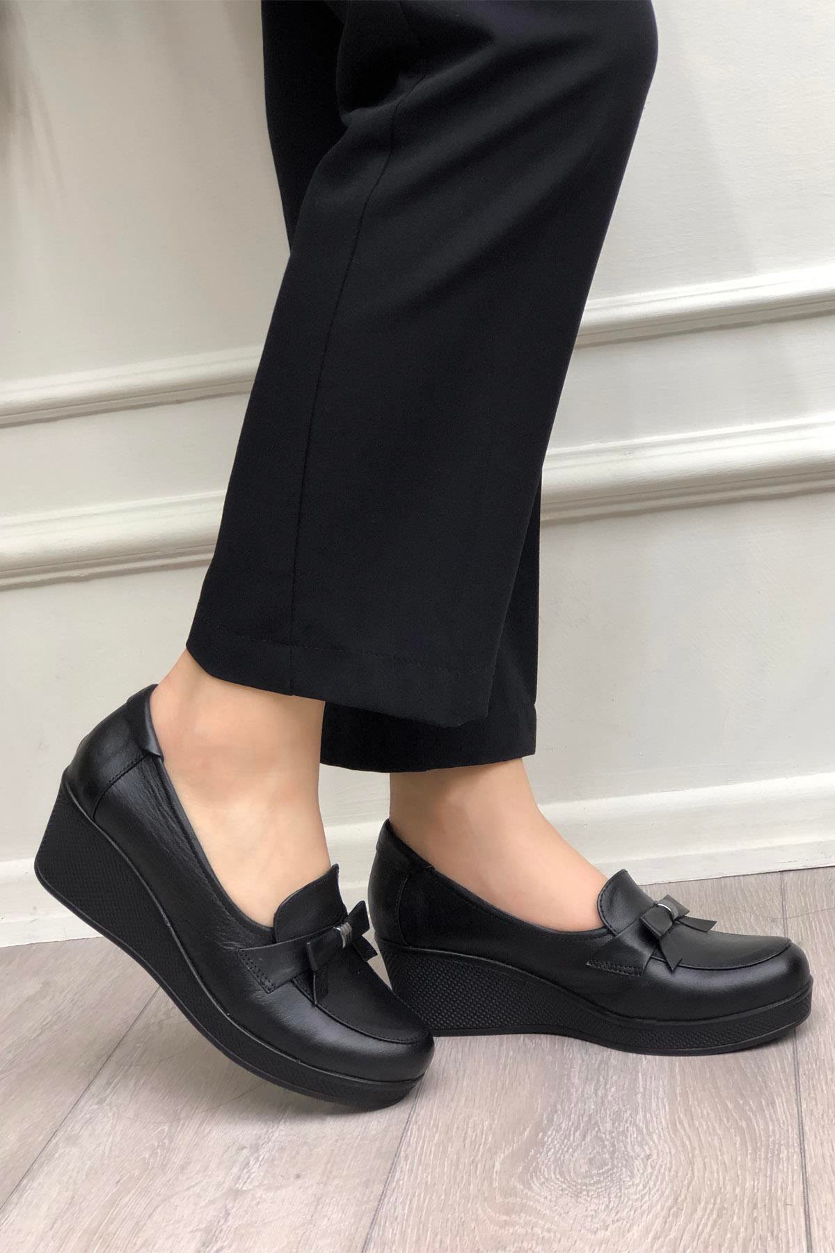 Cityzen 205 Tokalı Kadın Deri Ayakkabı Siyah