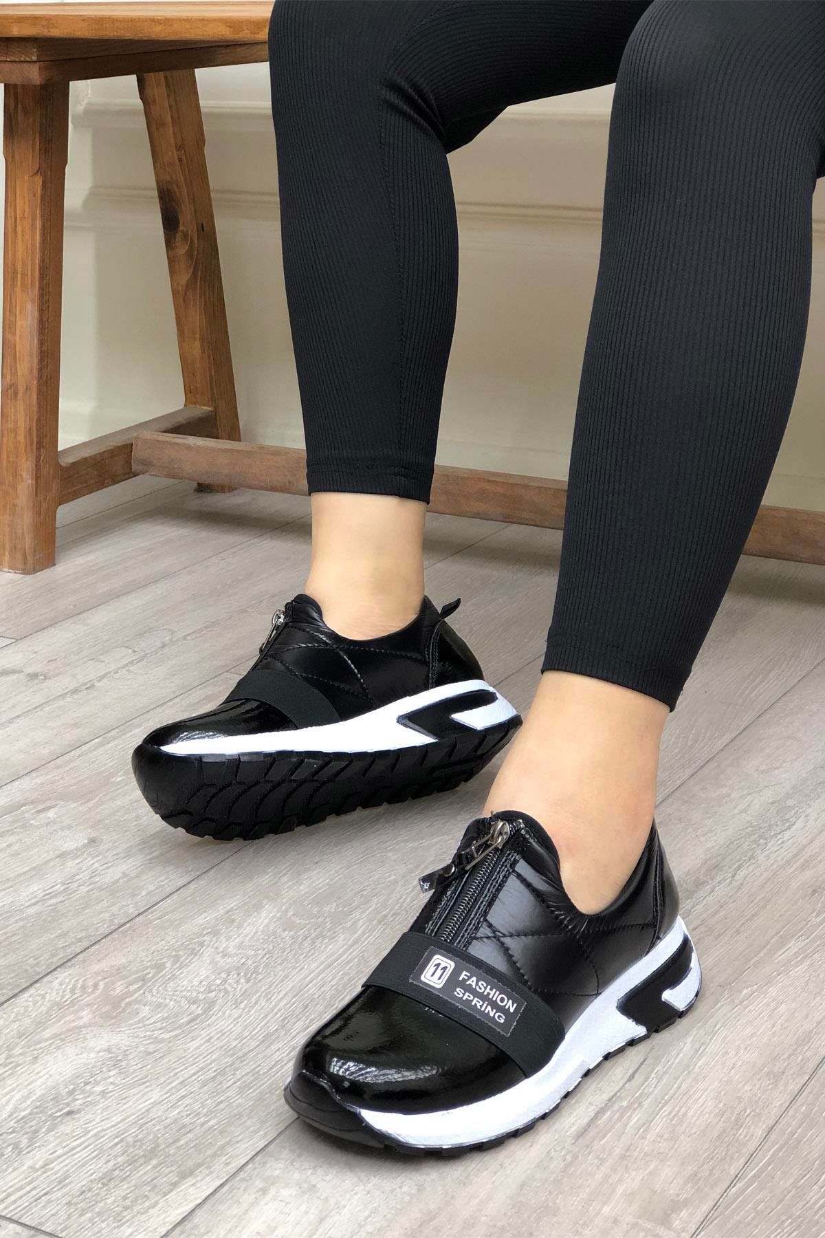 Conforcity 480 Kadın Ayakkabı Siyah Rugan