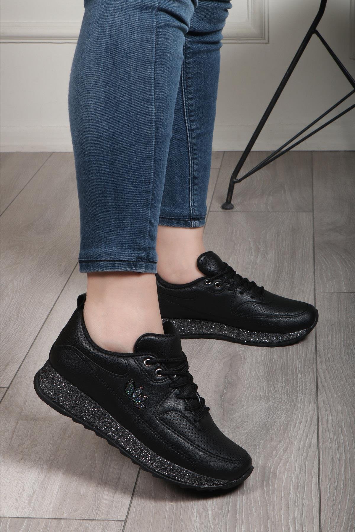 FLET 104 Cilt Simli Kadın Spor Ayakkabı Siyah