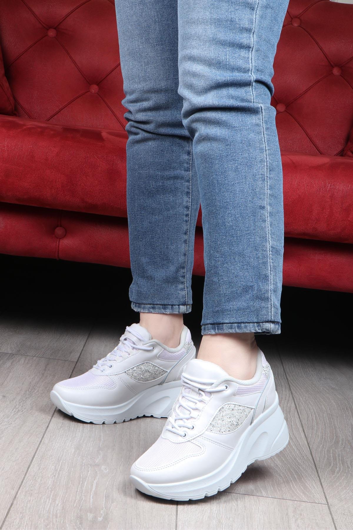 FLET 185 25Y Anoraklı Kadın Ayakkabı Beyaz