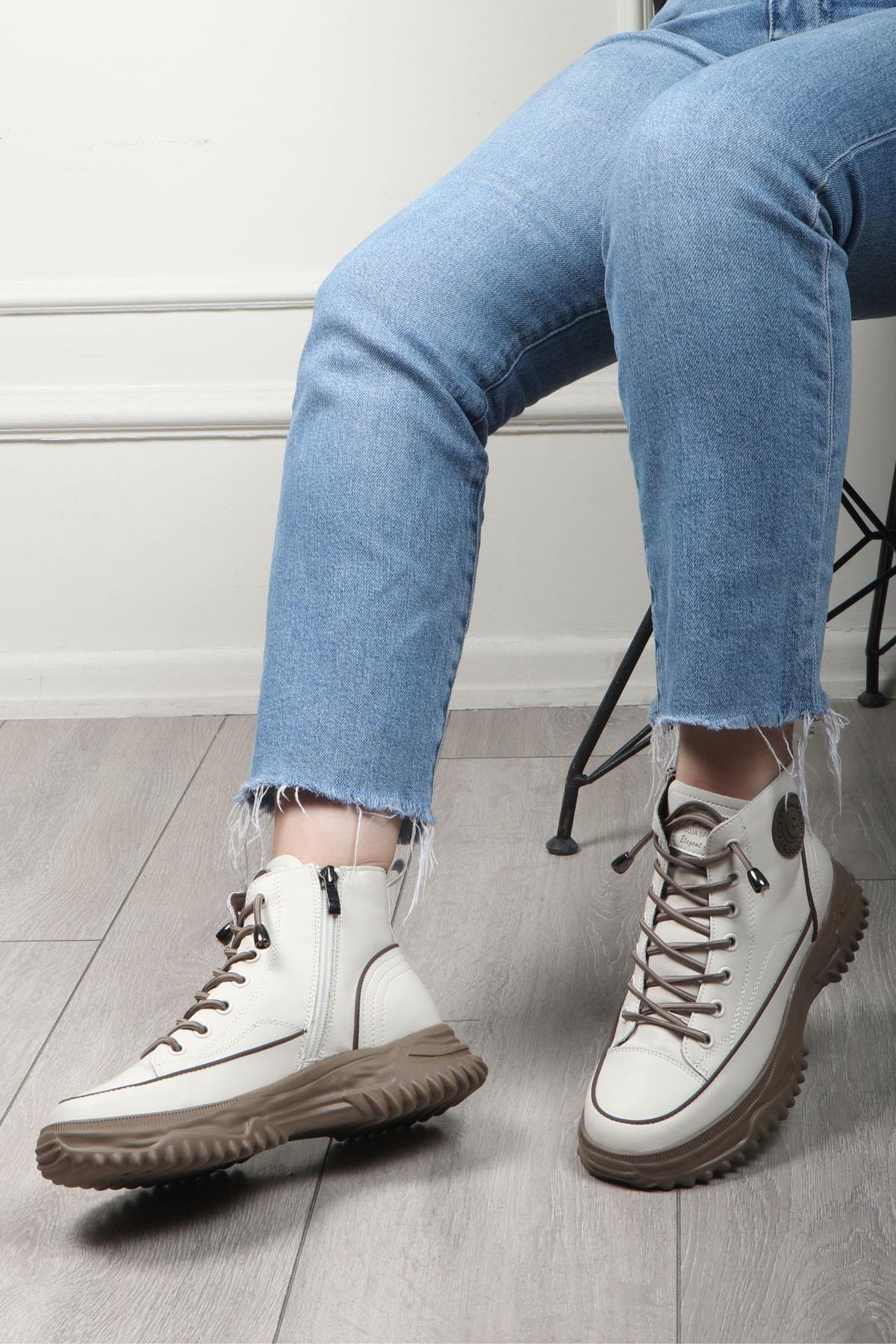 GUJA 24K 310-13 Boğazlı Kadın Ayakkabı Camel