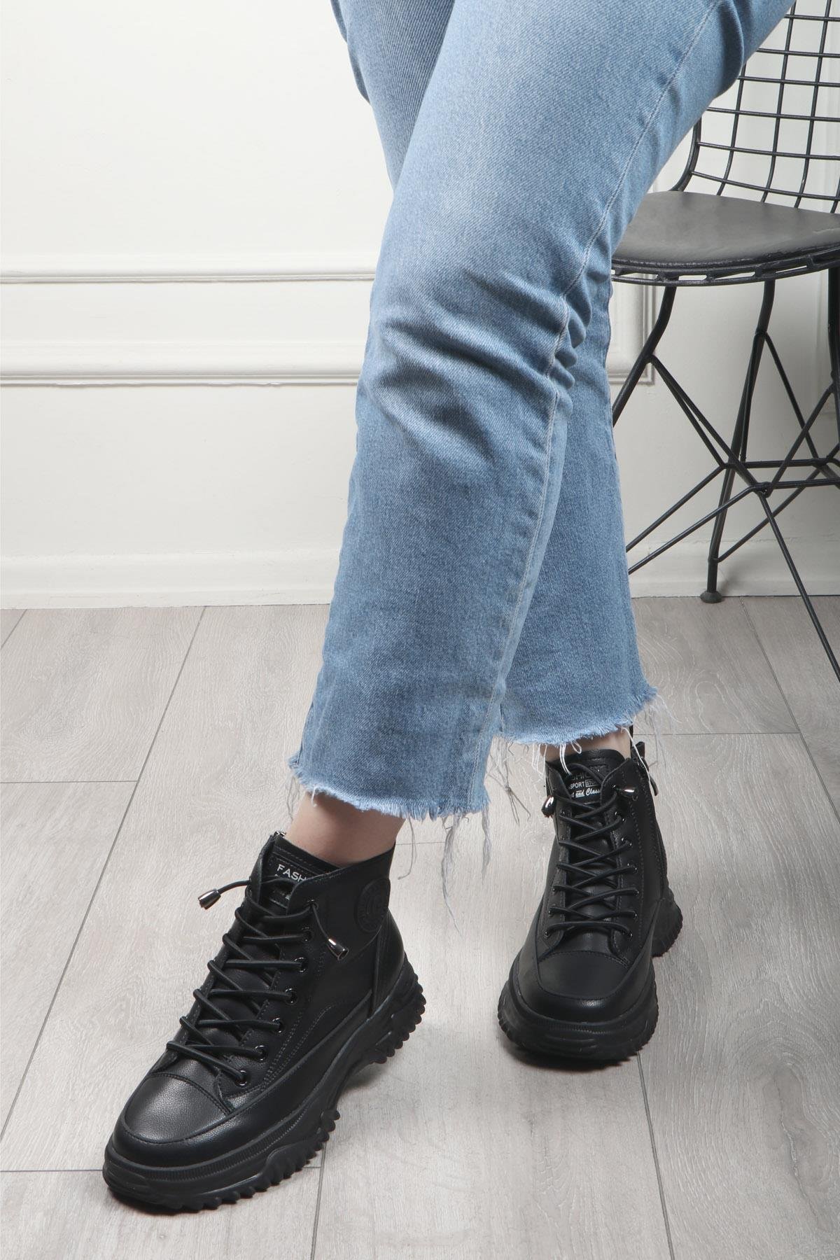 GUJA 24K 310-13 Boğazlı Kadın Ayakkabı Kömür