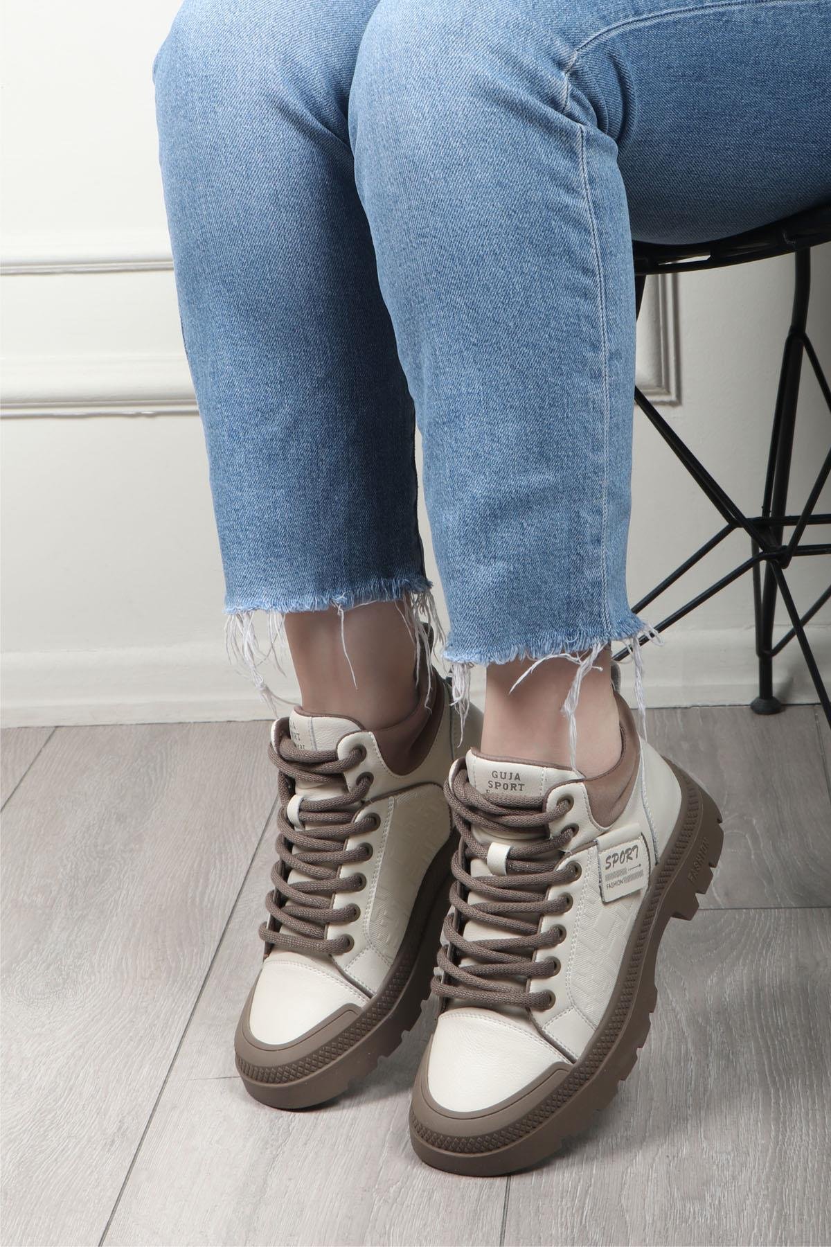 GUJA 24K 310-23 Bağcıklı Kadın Ayakkabı Bej