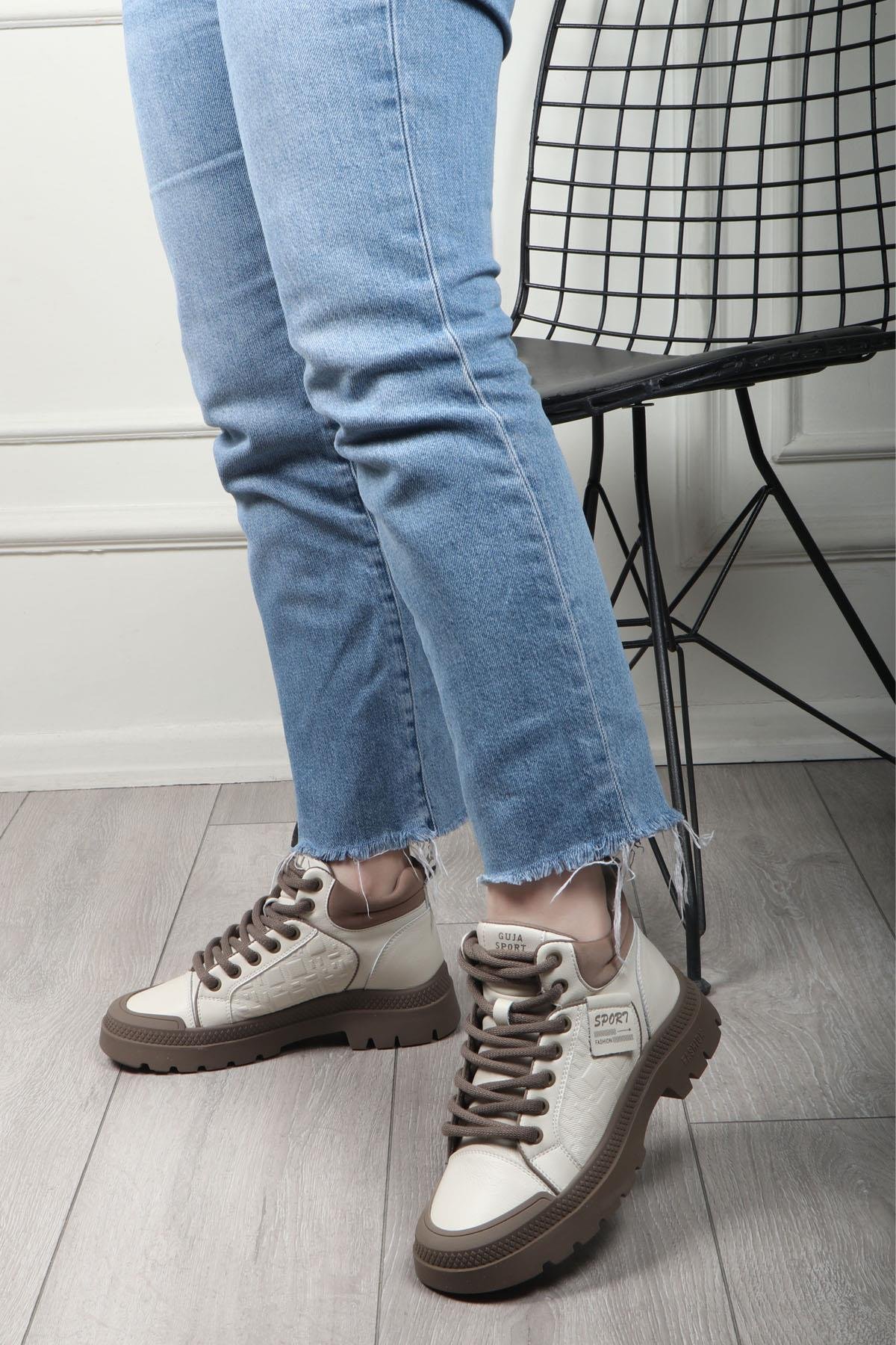 GUJA 24K 310-23 Bağcıklı Kadın Ayakkabı Bej