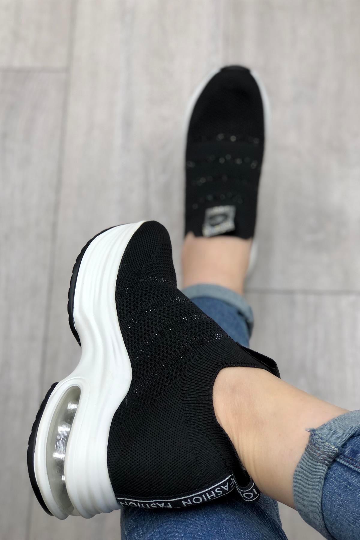 GUJA 300-4 Kadın Taşlı Spor Ayakkabı Siyah