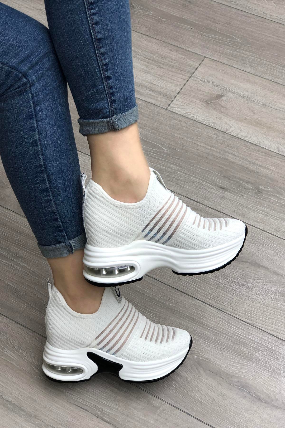 GUJA 300-8 Kadın Taşlı Spor Ayakkabı Beyaz