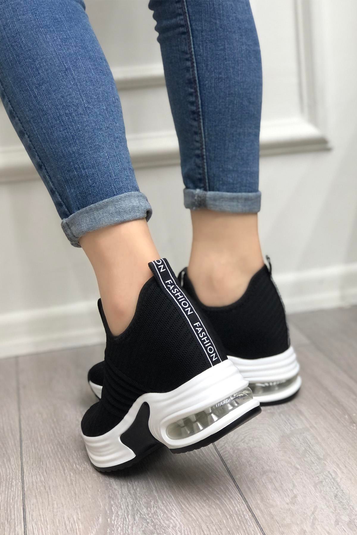 GUJA 300-8 Kadın Taşlı Spor Ayakkabı Siyah