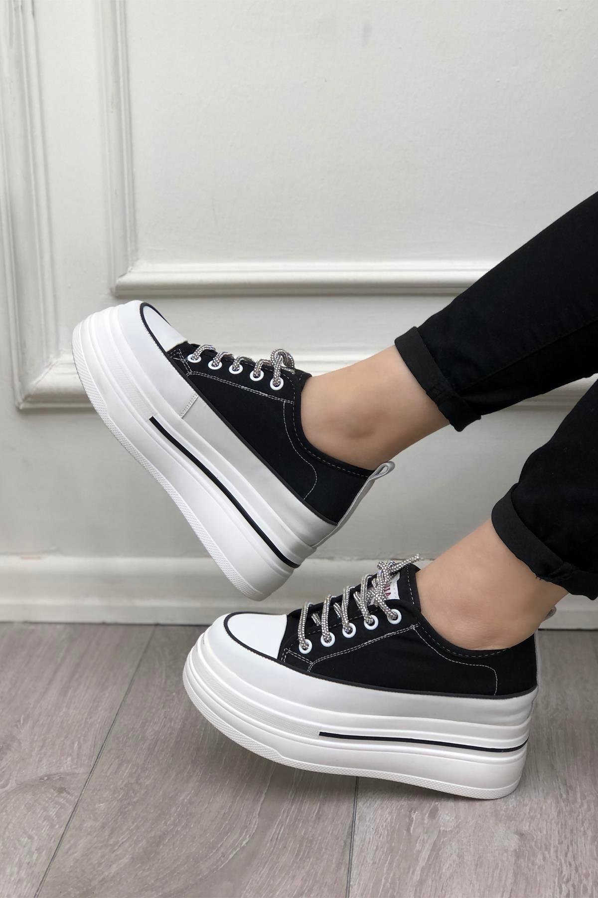 GUJA 345-10 Kadın Spor Ayakkabı Siyah