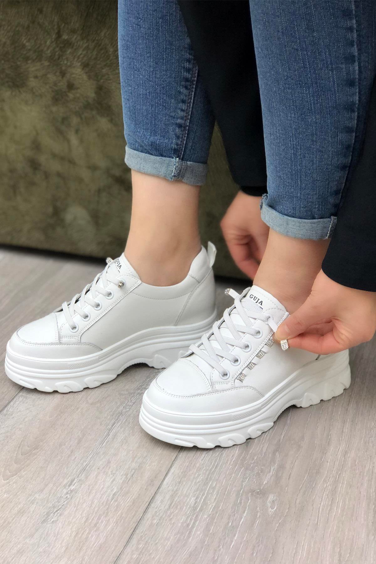 GUJA 361 Kadın Spor Ayakkabı Beyaz