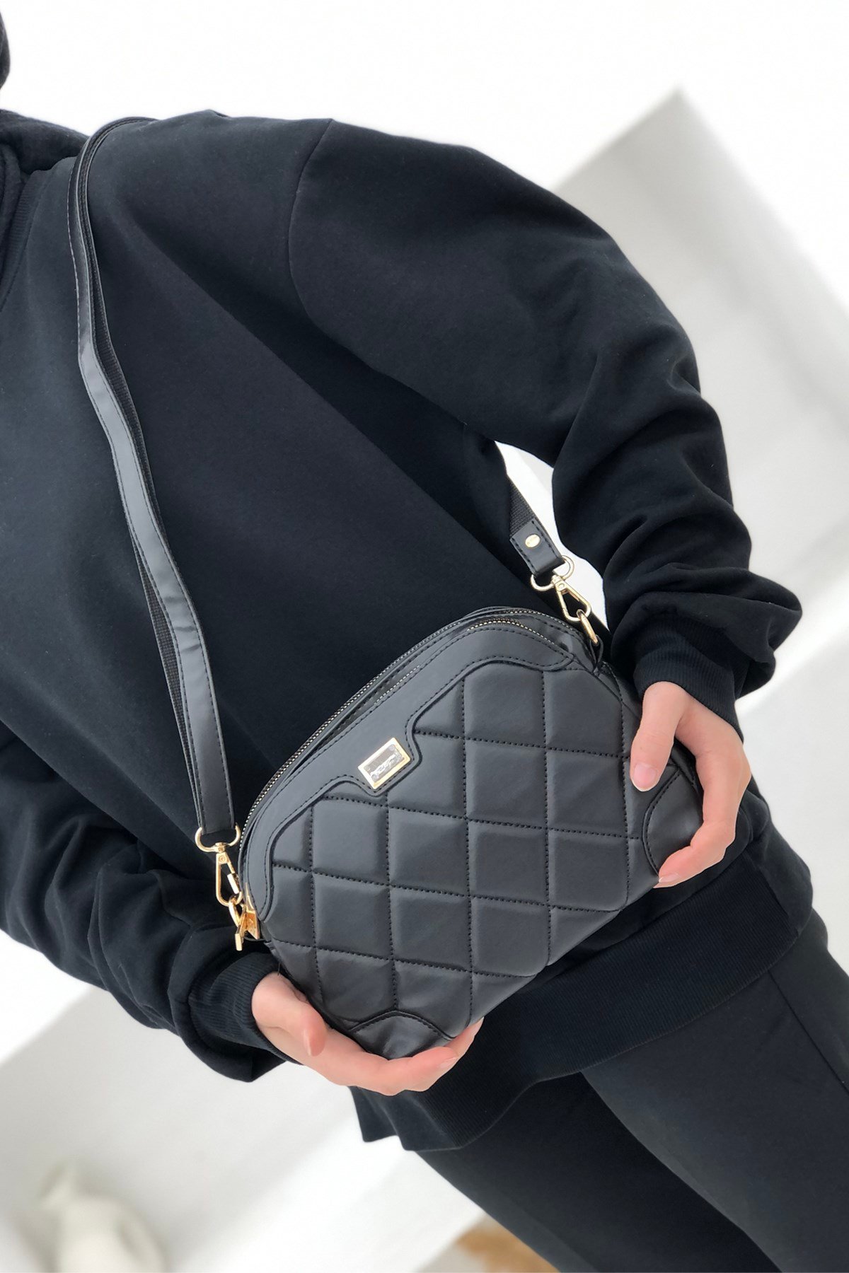 Günlük Kapitone Kadın Çanta Siyah Kapitone 1324