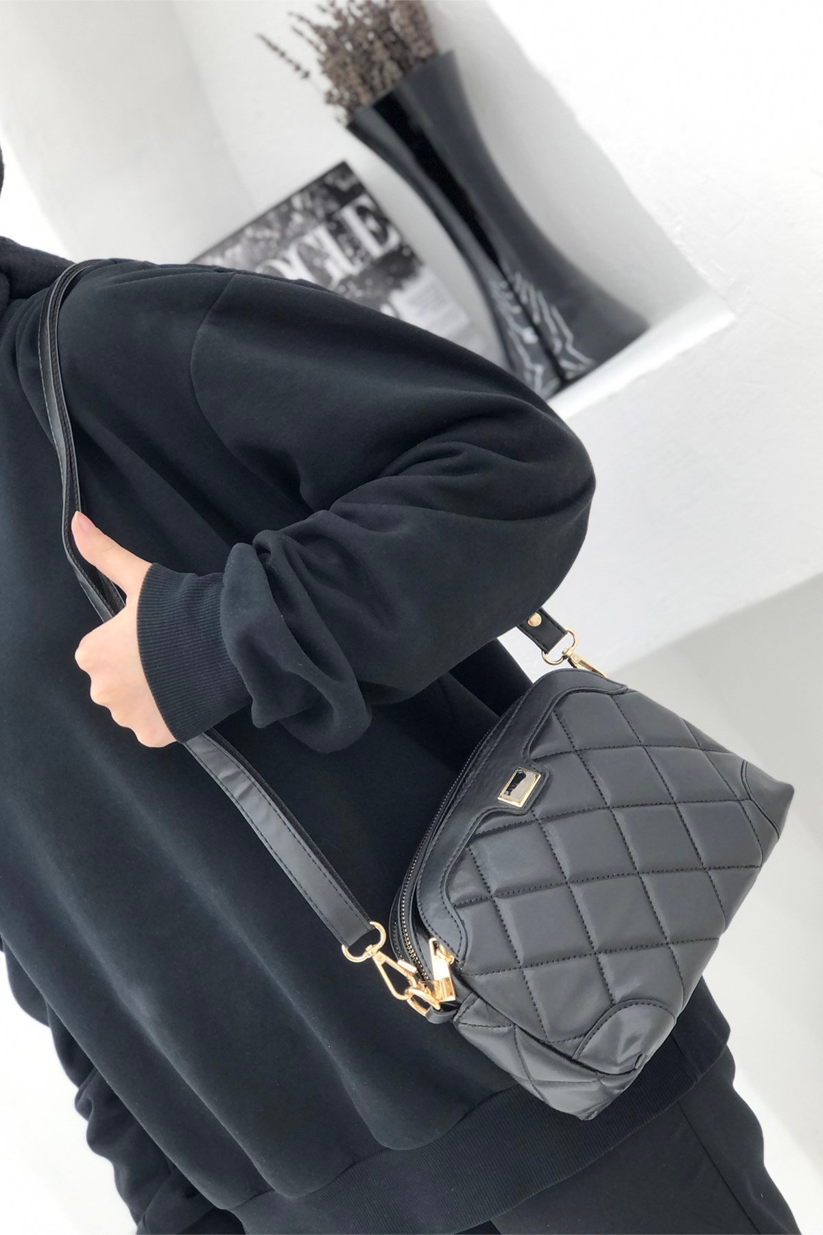 Günlük Kapitone Kadın Çanta Siyah Kapitone 1324