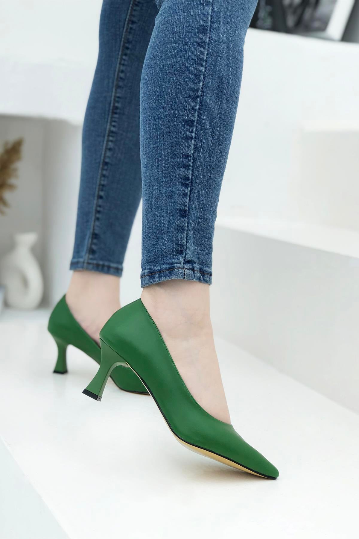 Kadeh Topuk Alçak Topuklu Kadın Stiletto Yeşil  Alya 