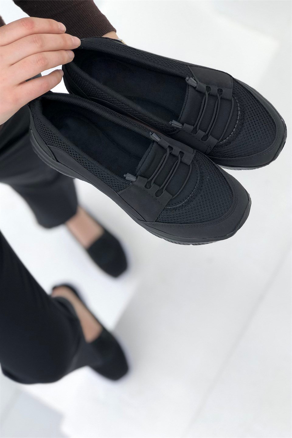 Kadın Anatomik Ayakkabı Siyah S-041 