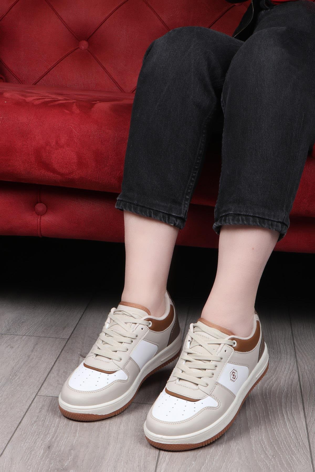 LAMBIRLENT 2100 Kadın Spor Ayakkabı Kum Taba