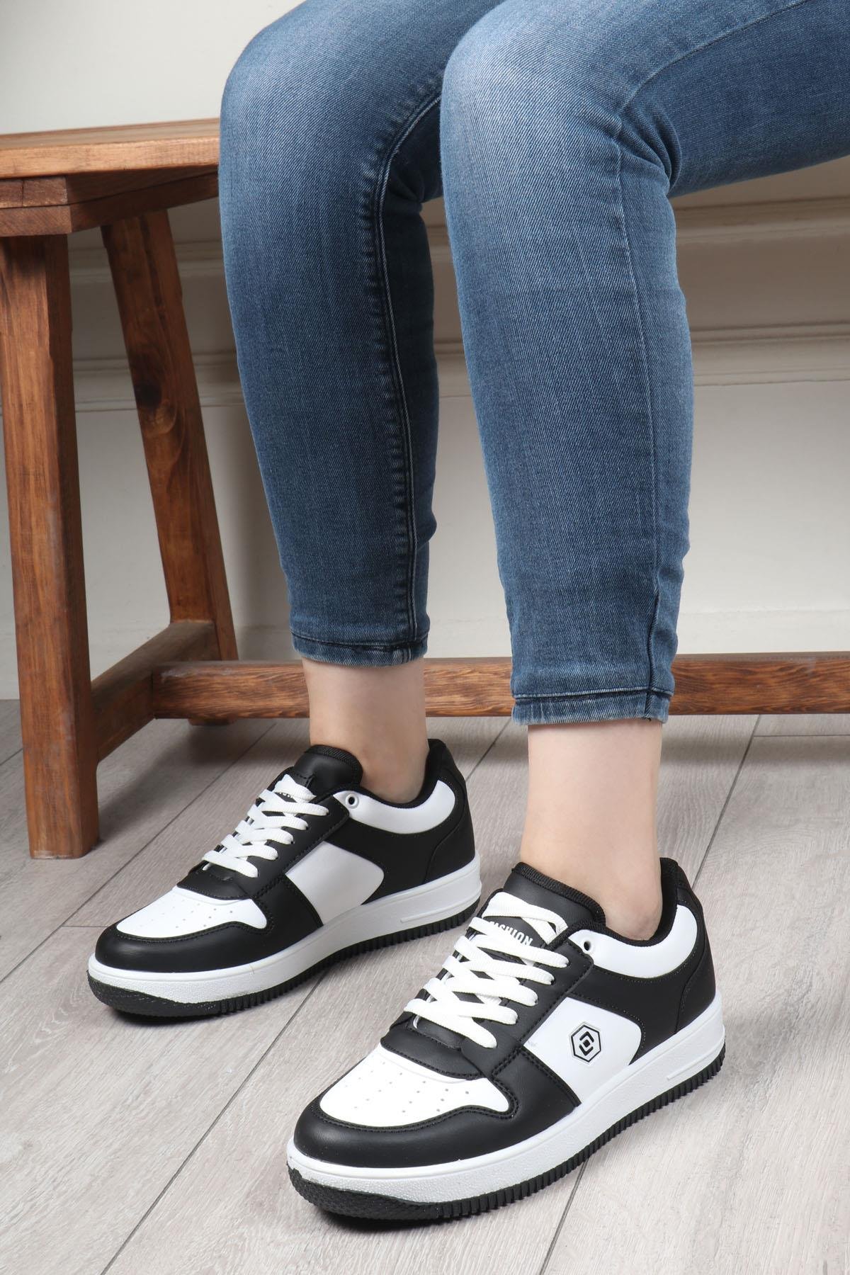 LAMBIRLENT 2100 Kadın Spor Ayakkabı Siyah Beyaz