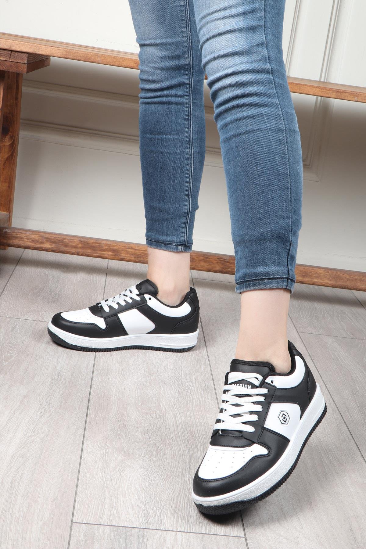 LAMBIRLENT 2100 Kadın Spor Ayakkabı Siyah Beyaz