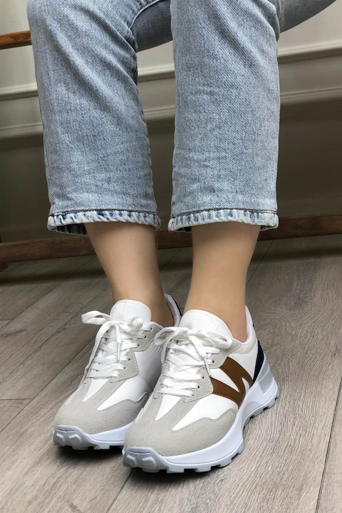 LAMBIRLENT 300 Unisex Spor Ayakkabı Beyaz Buz Vizon