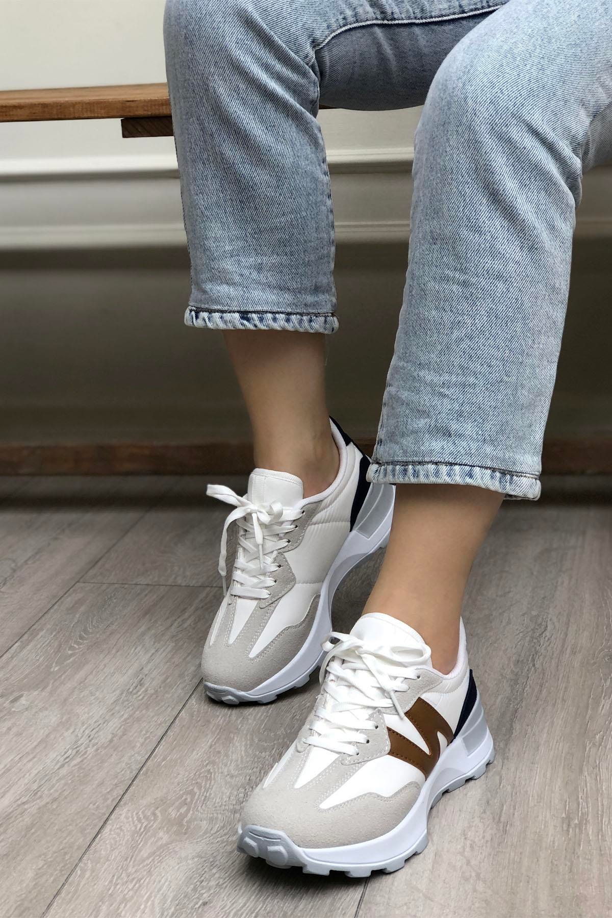 LAMBIRLENT 300 Unisex Spor Ayakkabı Beyaz Buz Vizon