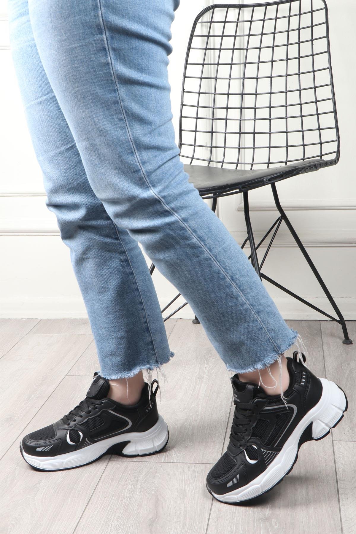 LAMBIRLENT 7450 Kadın Spor Ayakkabı Siyah Beyaz Siyah