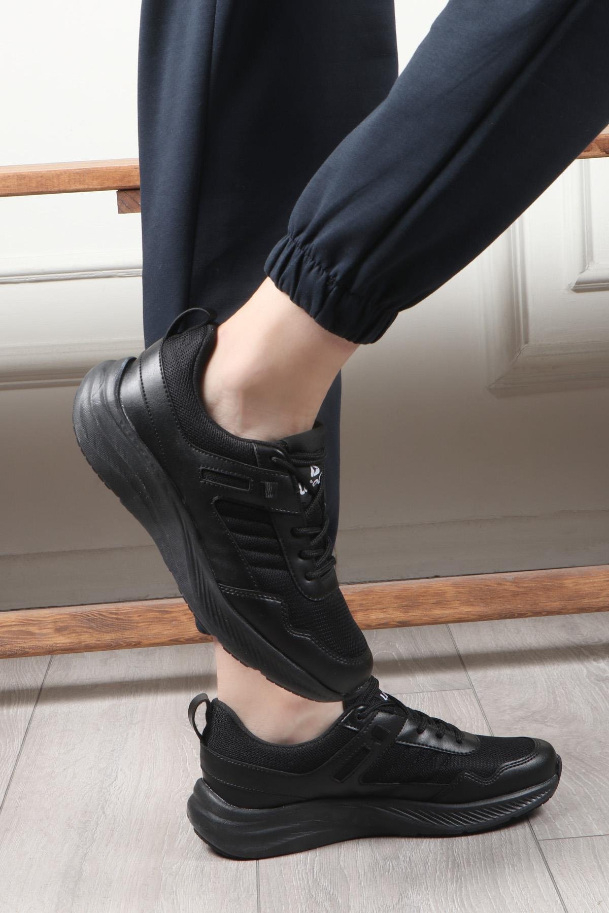LETOON 1204 Unisex Spor Ayakkabı Siyah Siyah