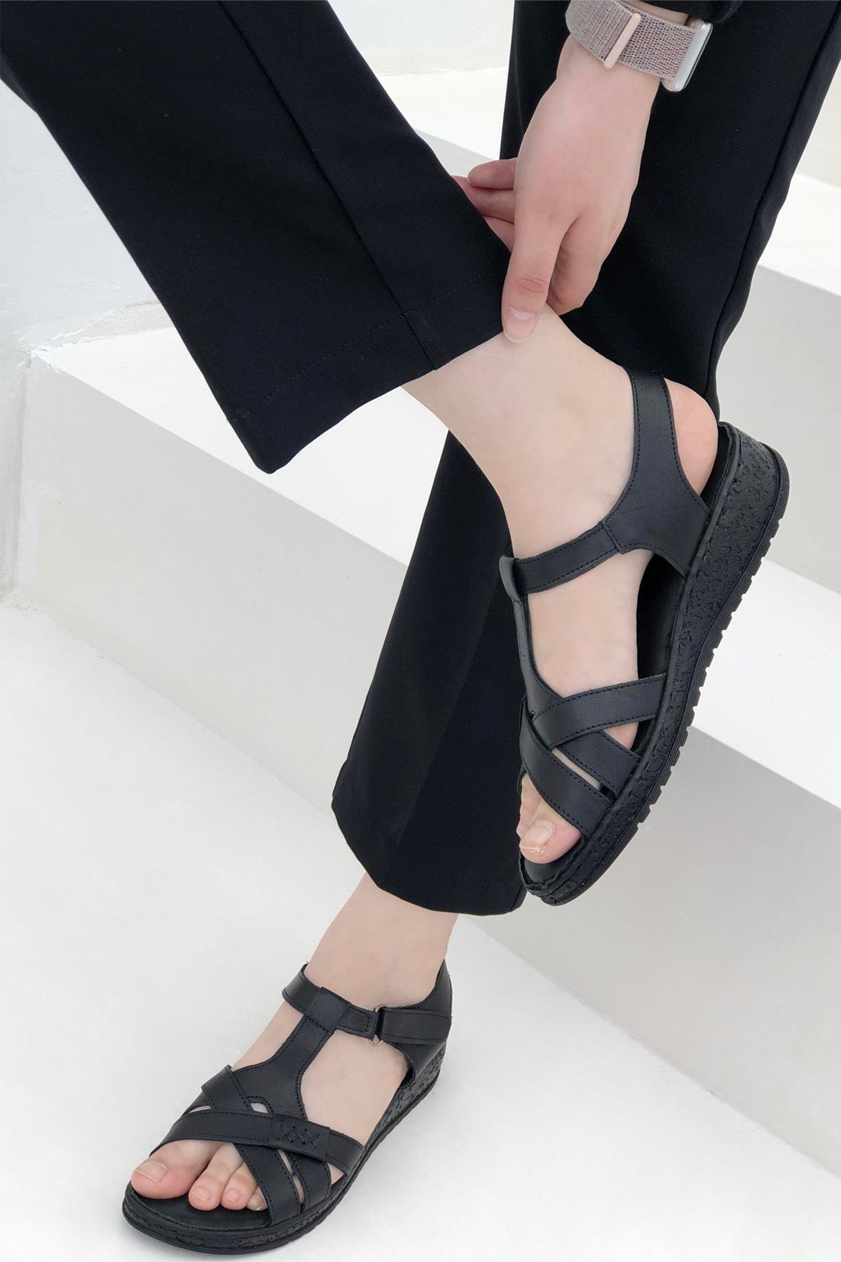 My Bella 23-D011 Kadın Deri Sandalet Siyah