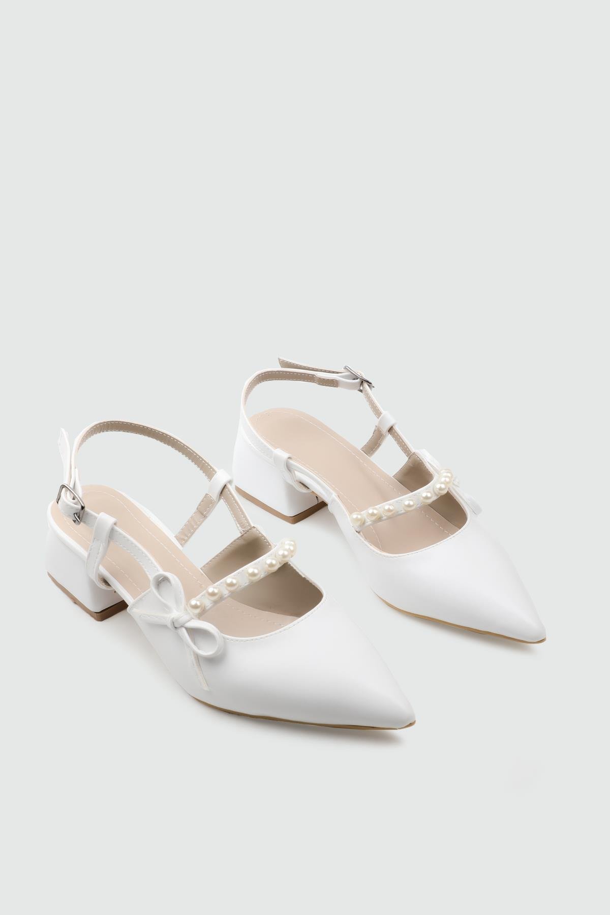 My Bella 25Y AMS-105  İncili Sivri Burun Kadın Ayakkabı Beyaz Rugan