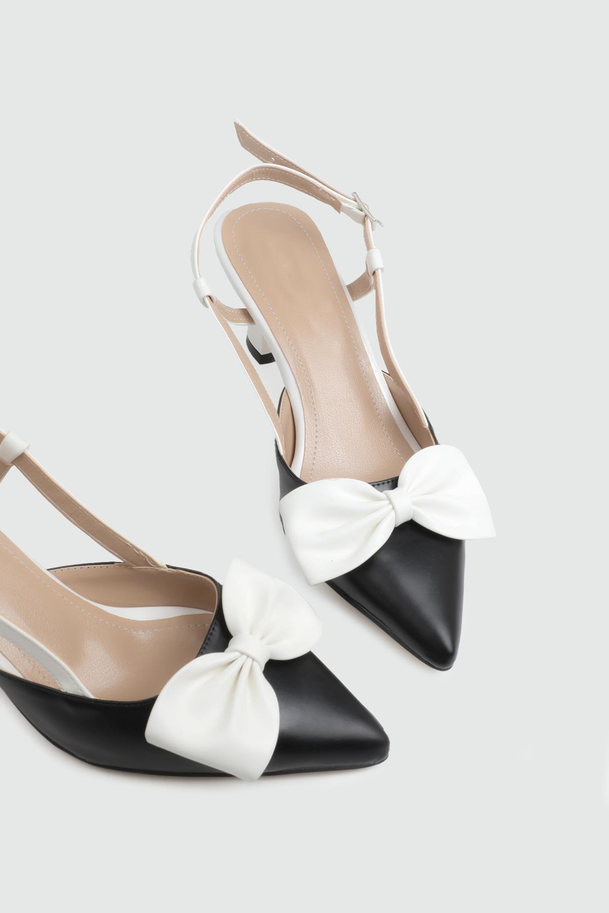 My Bella 25Y DR-1003/2 Fiyonlu AA Kadın Ayakkabı Siyah Beyaz