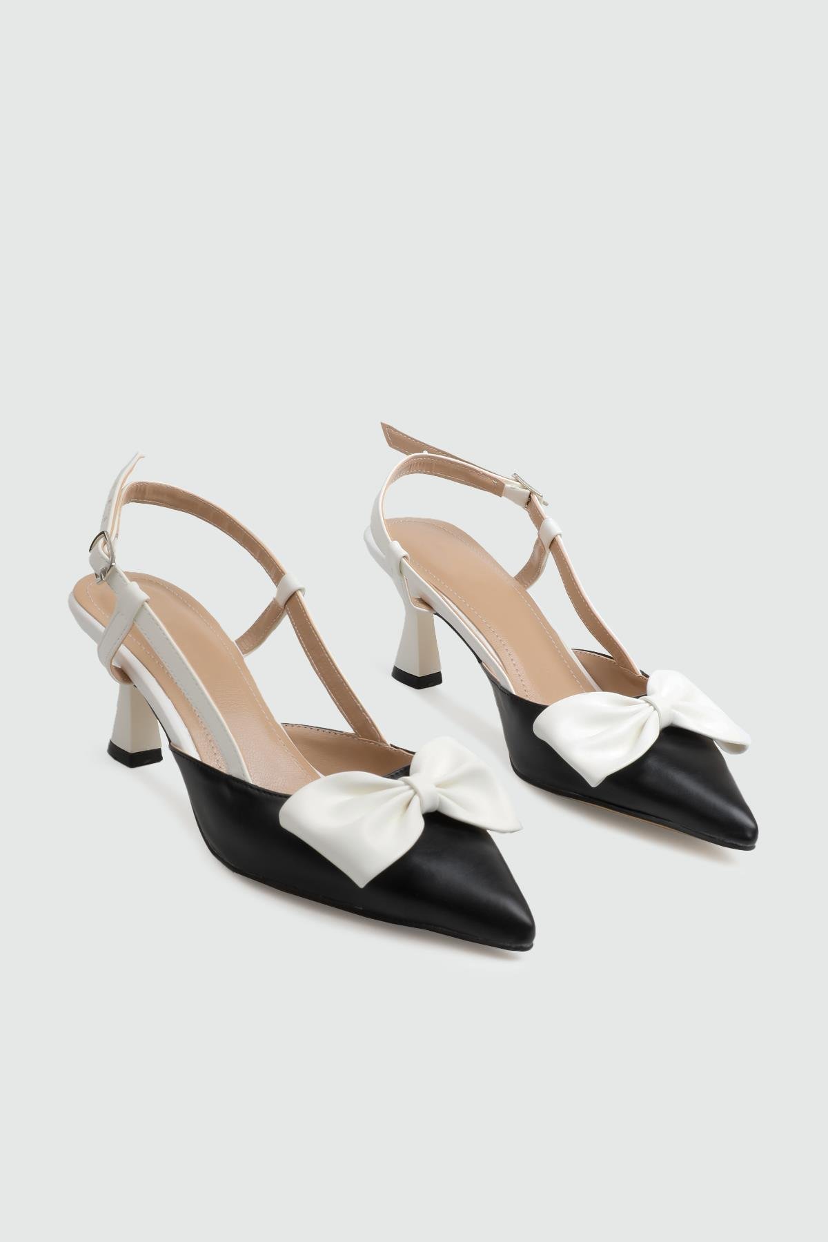 My Bella 25Y DR-1003/2 Fiyonlu AA Kadın Ayakkabı Siyah Beyaz