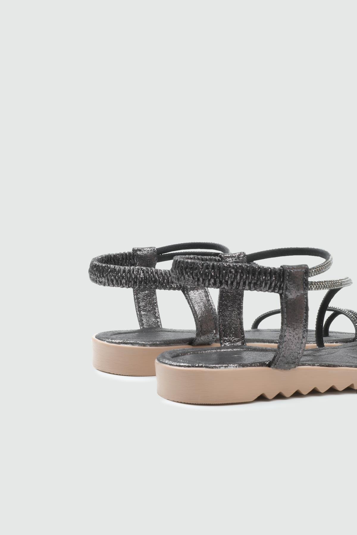 My Bella 25Y HS-077 Parmak Arası Kadın Sandalet Platin Simli