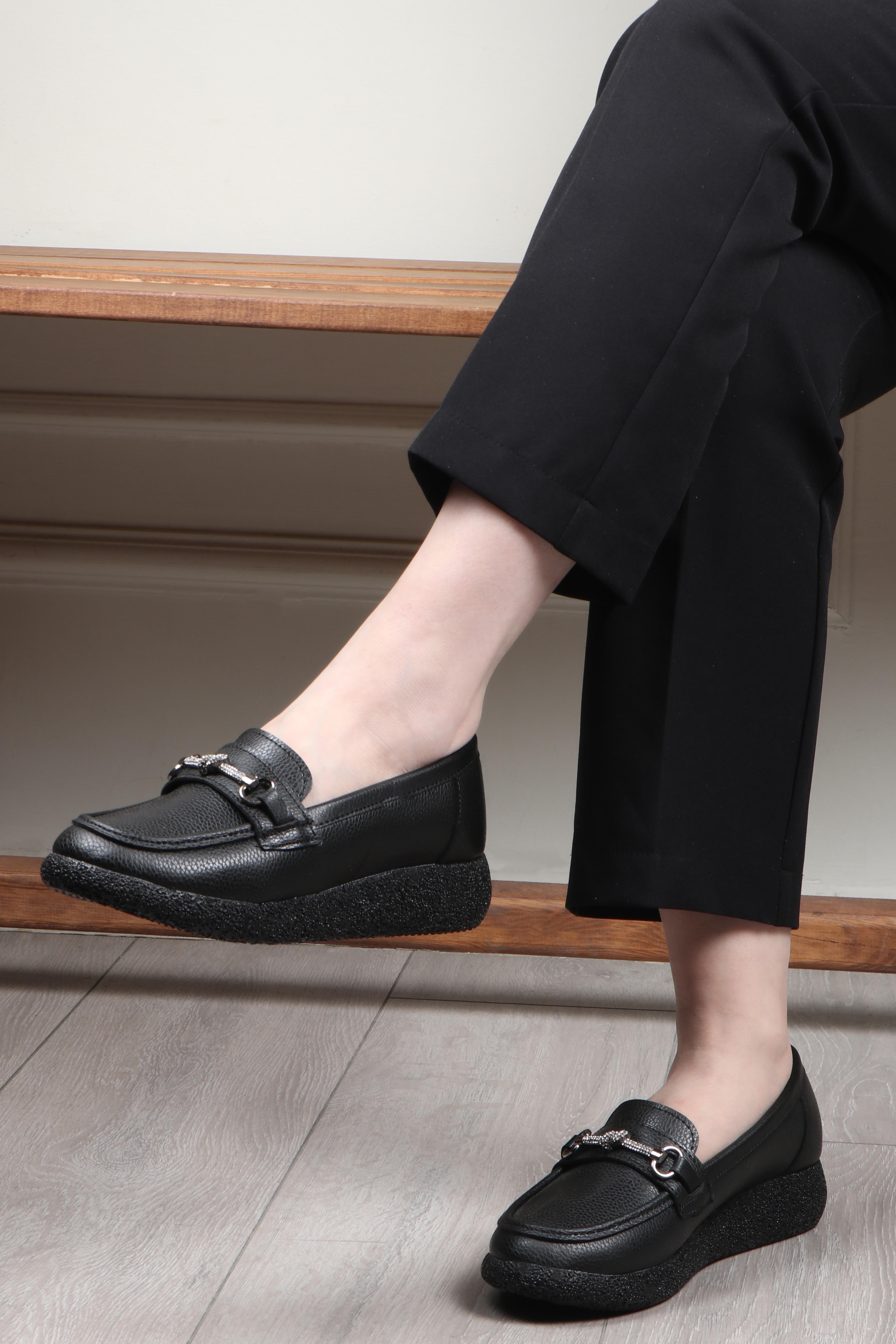 My Bella 25Y RV-111 Tokalı Kadın Ayakkabı Siyah