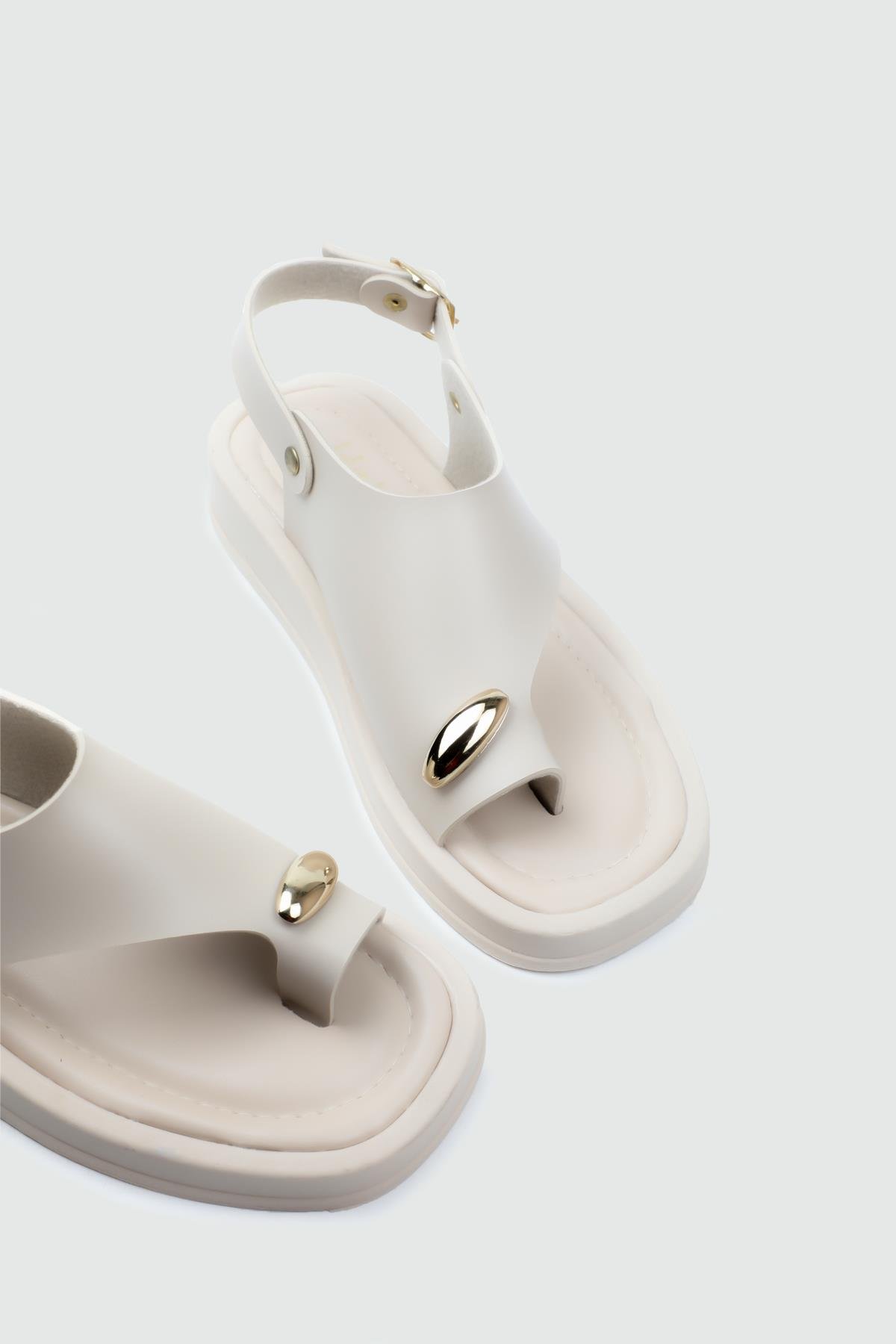 My Bella 25Y SDY-701 Parmak Arası Kadın Sandalet Bej