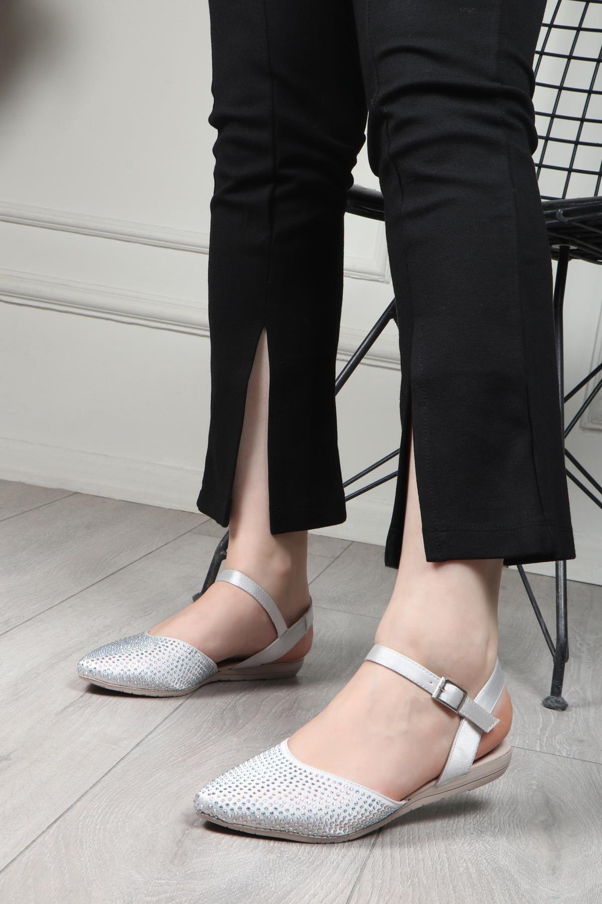 My Bella 25Y ŞM-3060 Açık Taşlı Kadın Ayakkabı Gümüş