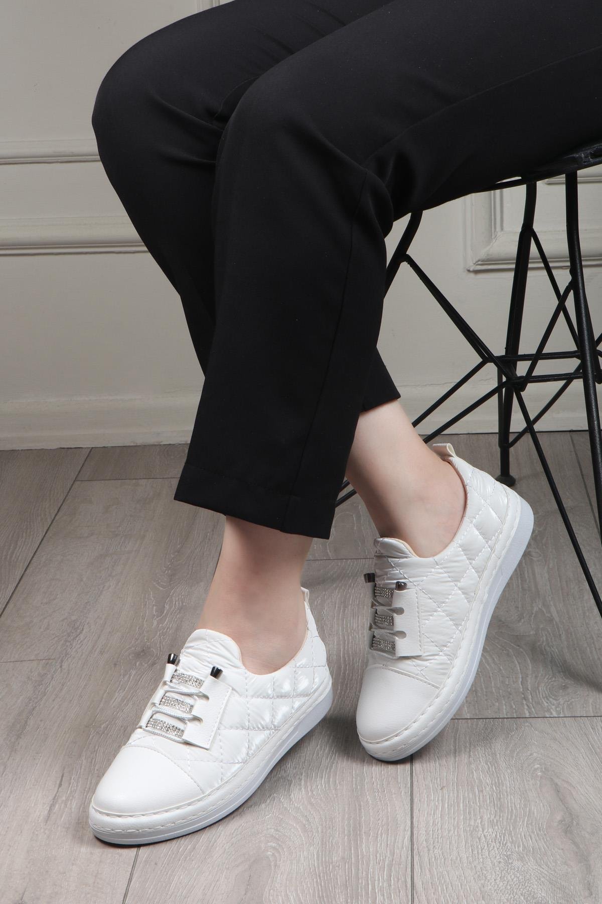 My Bella BH-3021 Bağcıklı Kadın Ayakkabı Beyaz Paraşüt