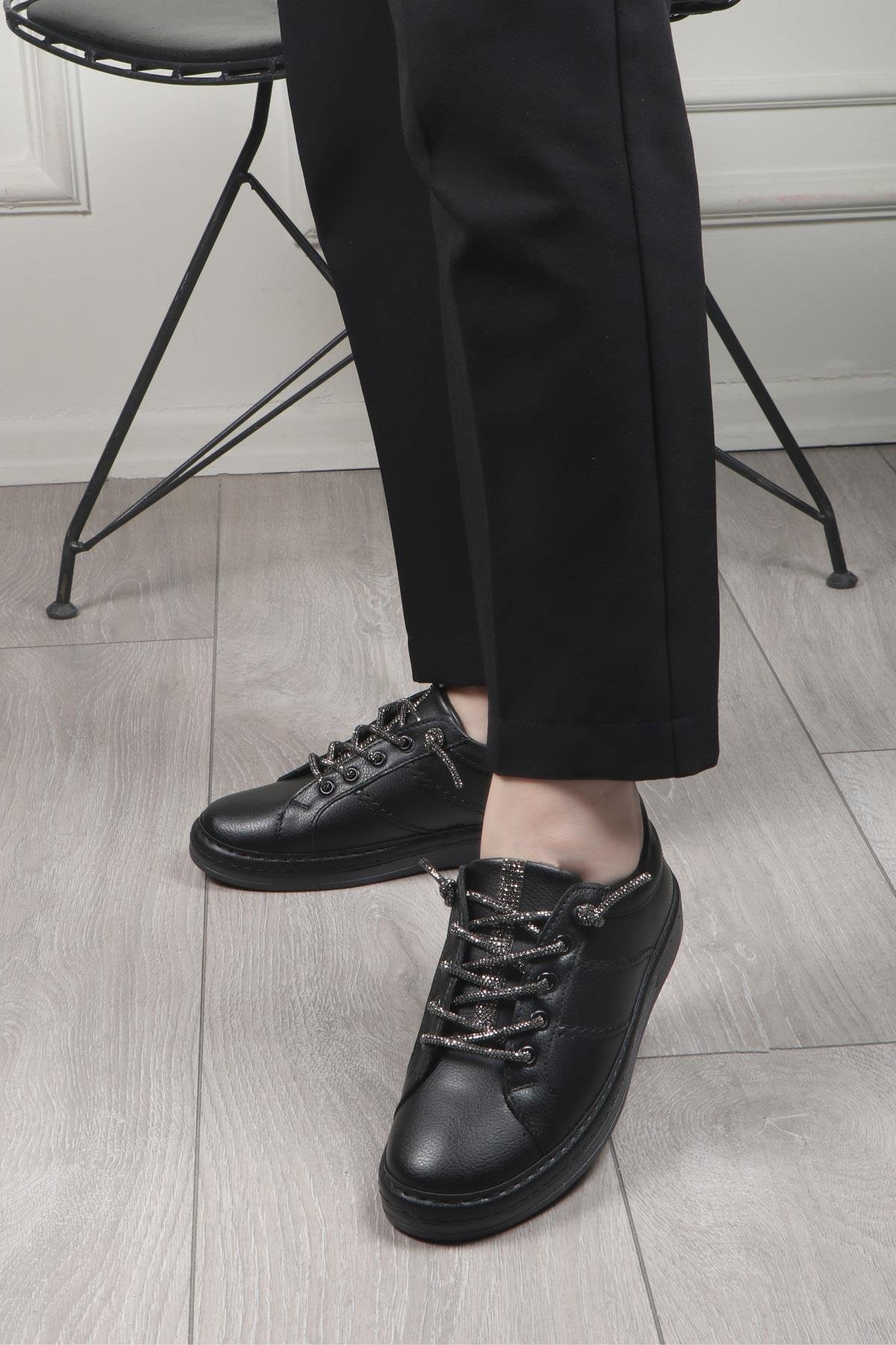 My Bella BH-3210 Bağcıklı Kadın Ayakkabı Siyah