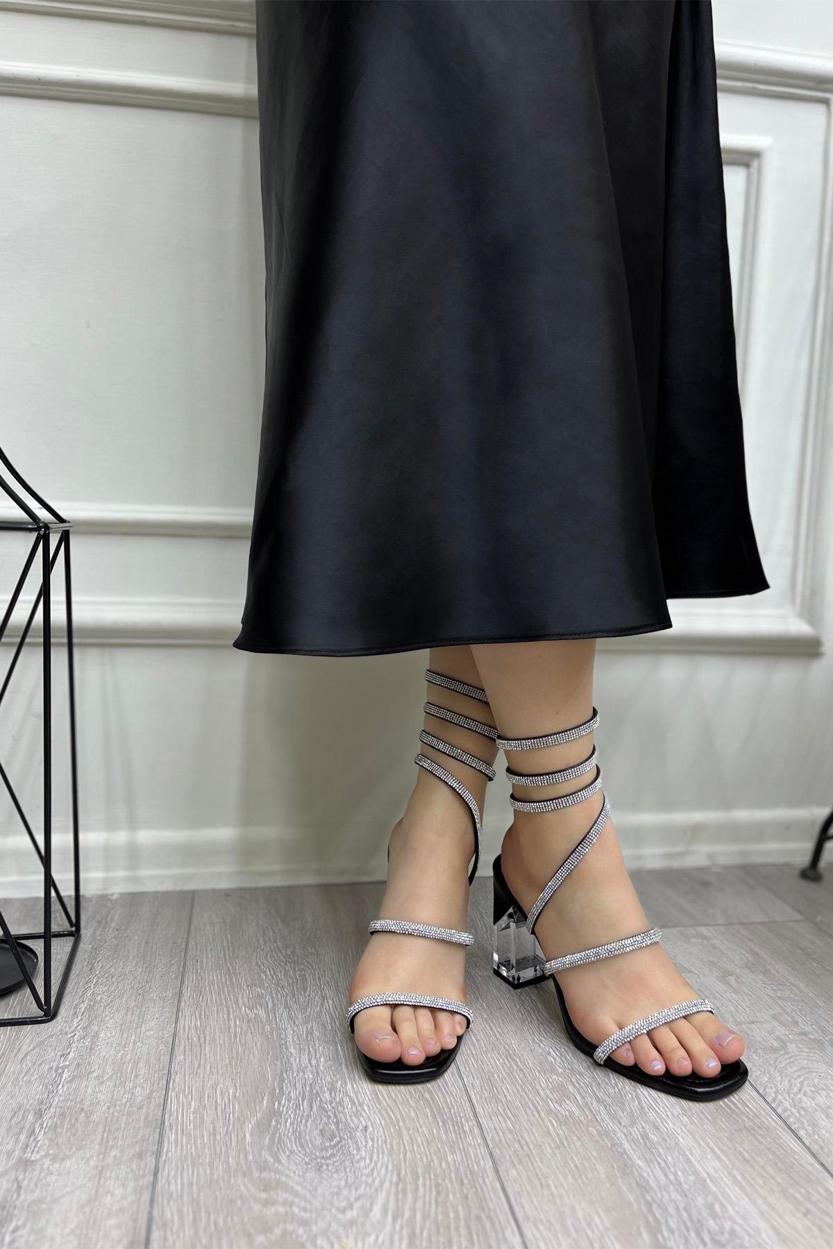 My Bella GK-2024 Taşlı Kadın Ayakkabı Siyah Kırışık