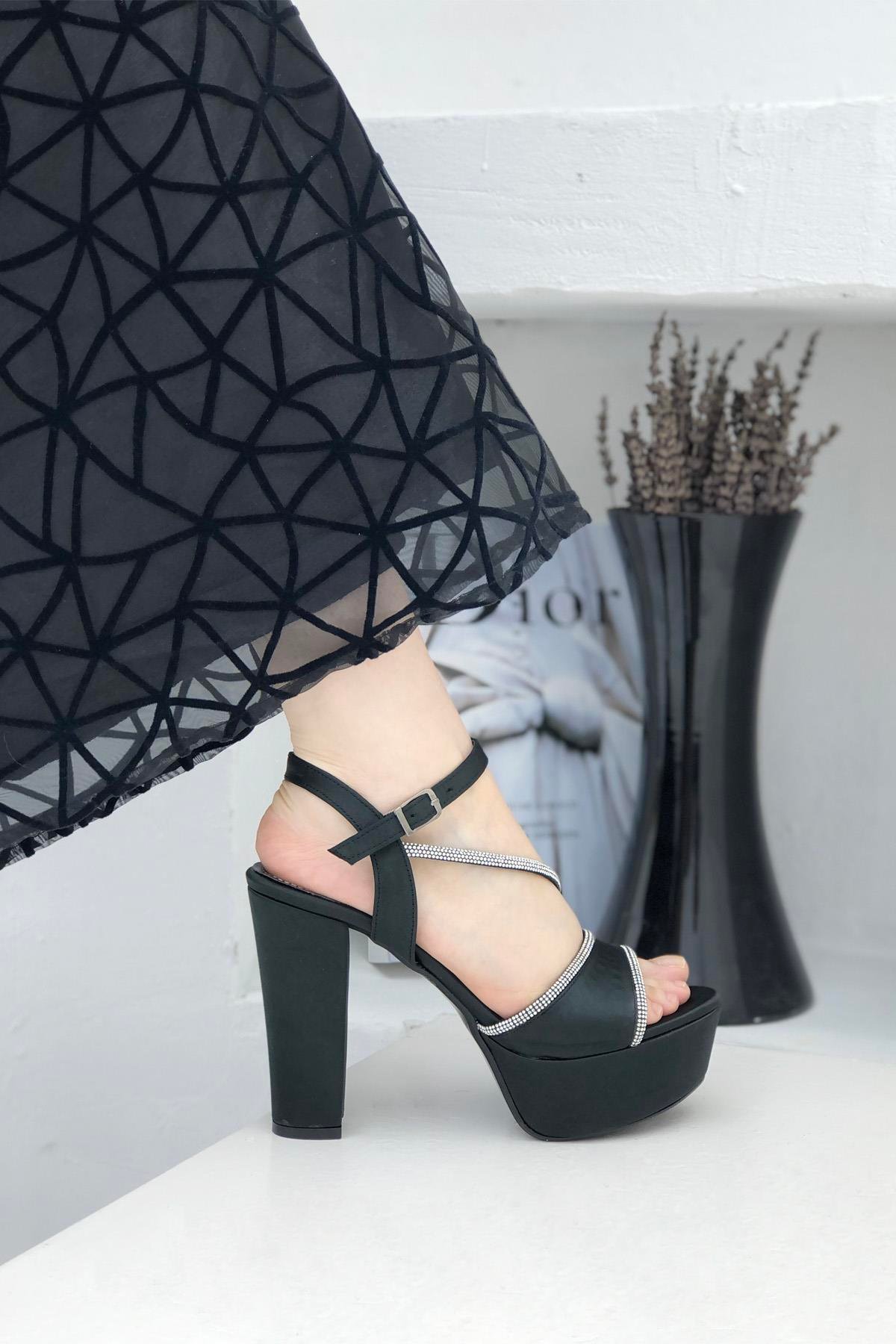 My Bella K-575 Taşlı Platform Kadın Ayakkabı Siyah Saten