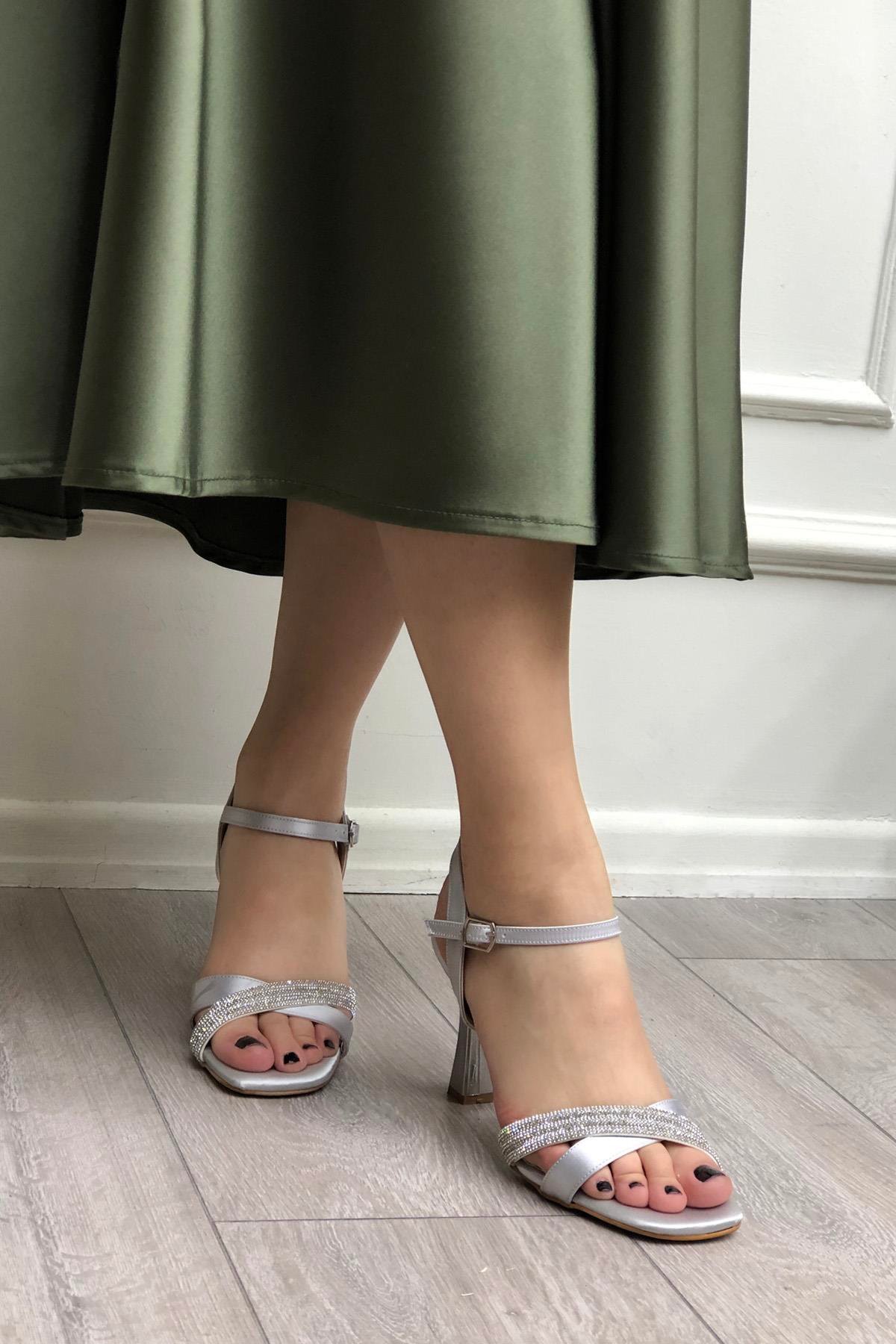 My Bella KRD-206 Taşlı Kadın Ayakkabı Gümüş Saten