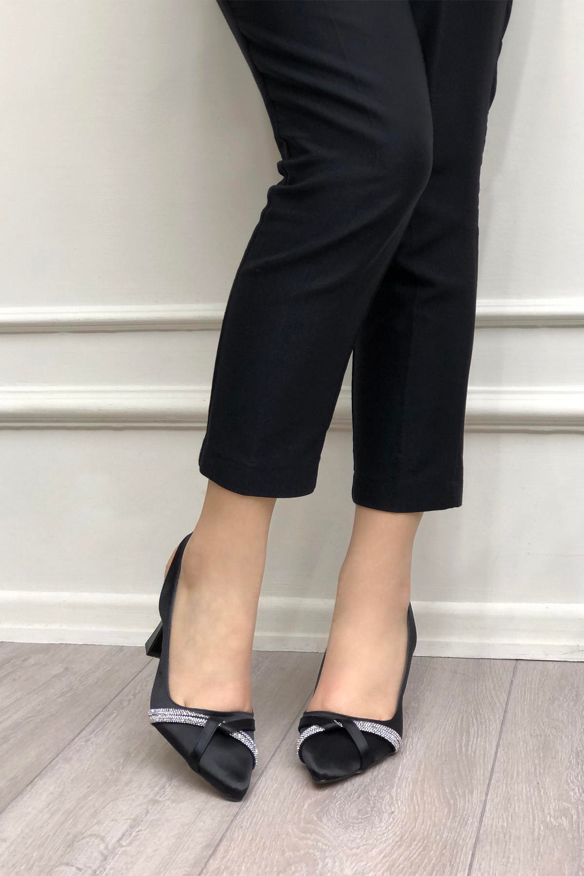 My Bella KRD-308 Taşlı Kadeh Topuk Kadın Ayakkabı Siyah Saten