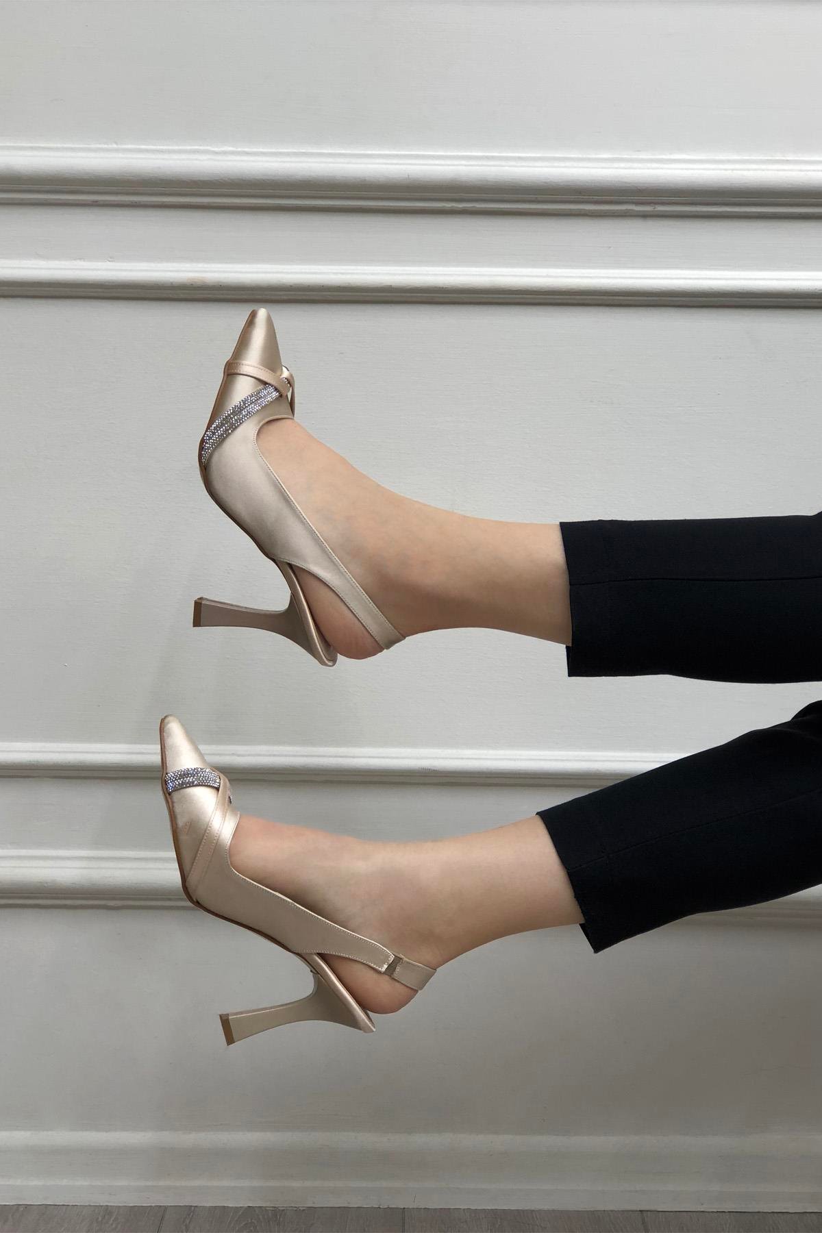 My Bella KRD-308 Taşlı Kadeh Topuk Kadın Ayakkabı Ten Saten