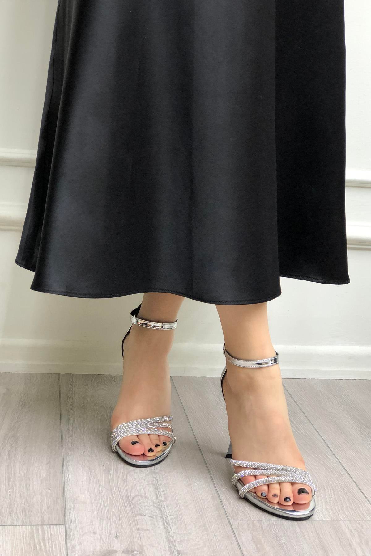 My Bella LUSY Piyeli Kadın Ayakkabı Gümüş Rugan