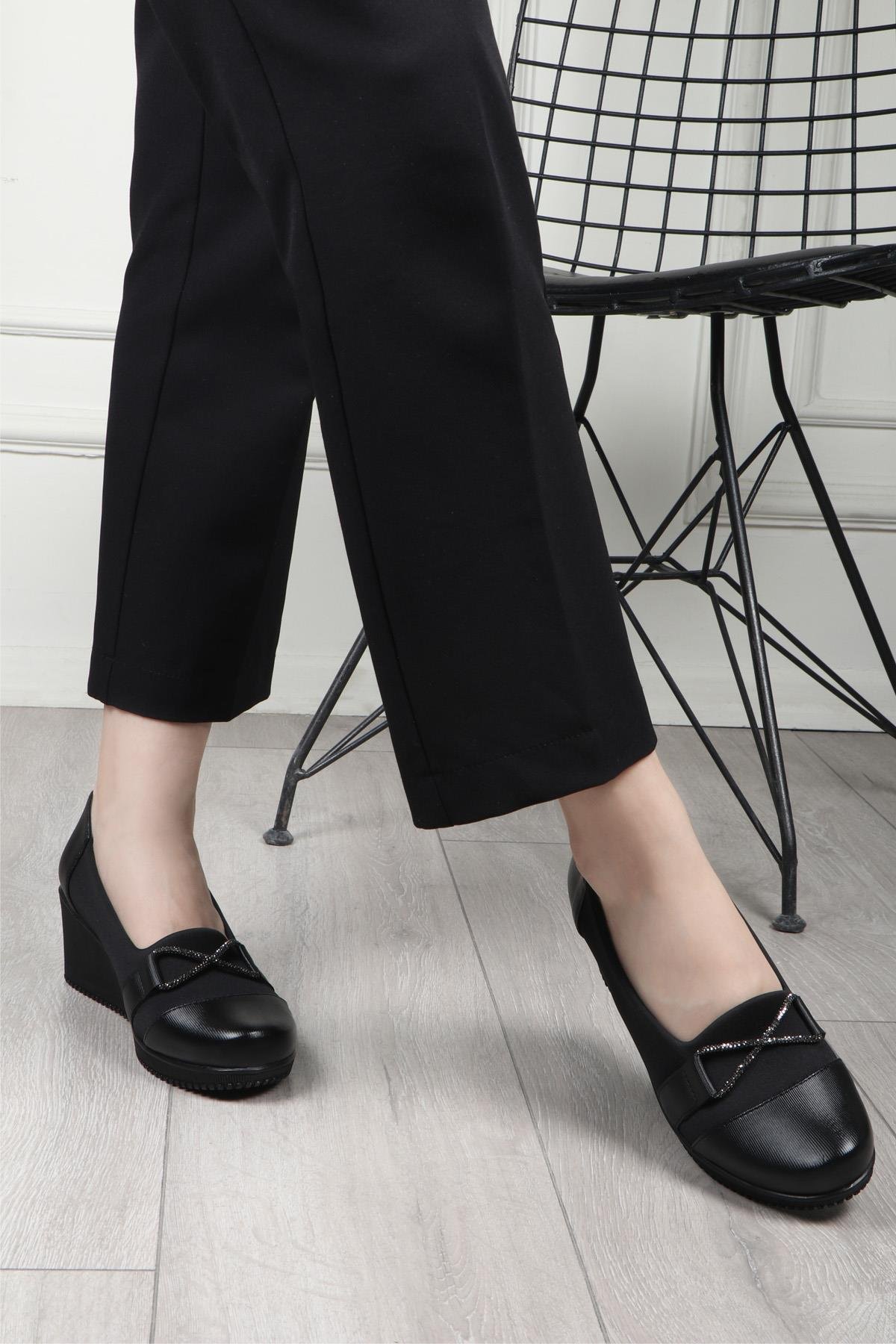 My Bella OT-XV150 Taşlı Kadın Ayakkabı Siyah