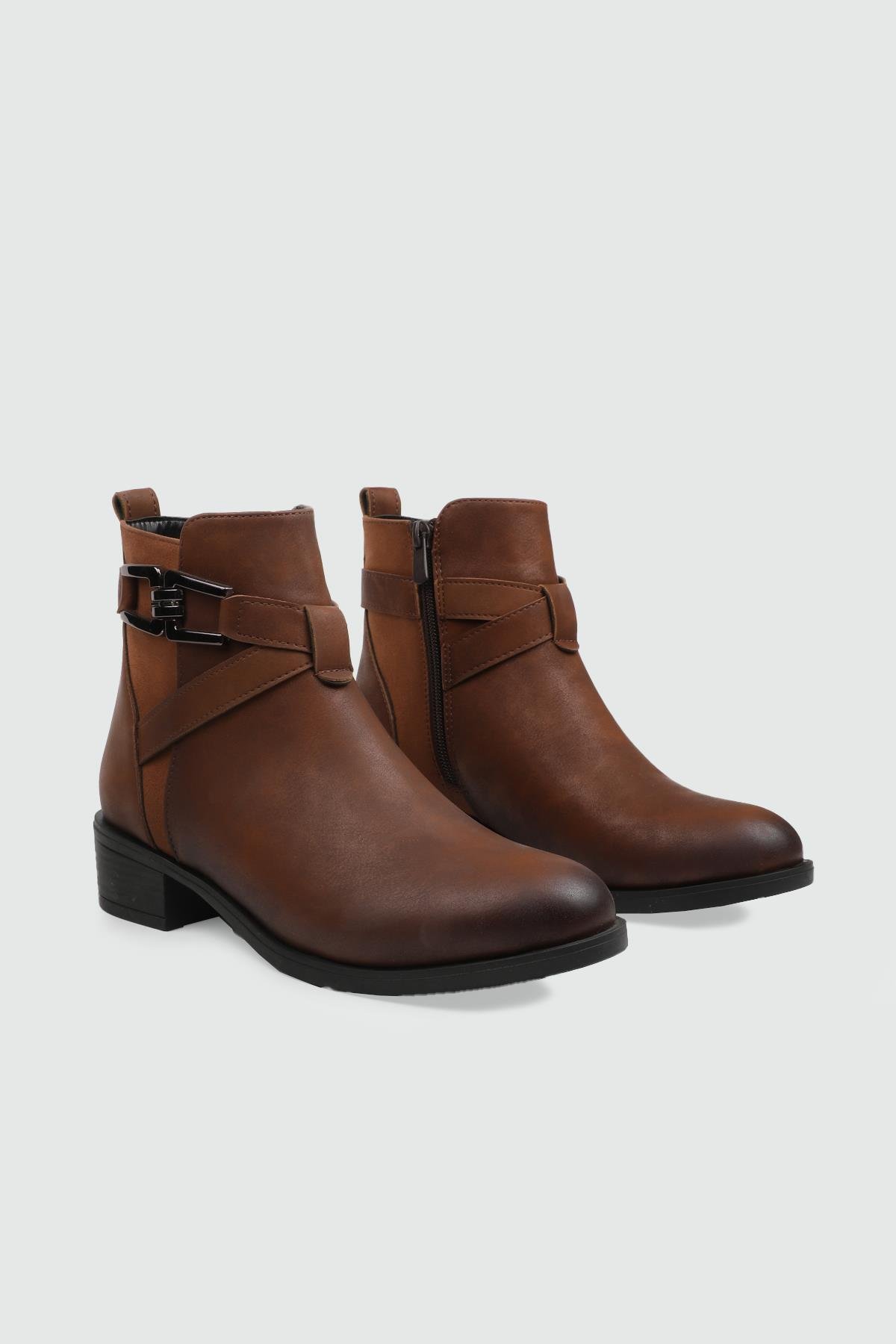 MY BELLA PR-2163 25K  Zincir Toka Kadın Bot Taba Zümrüt