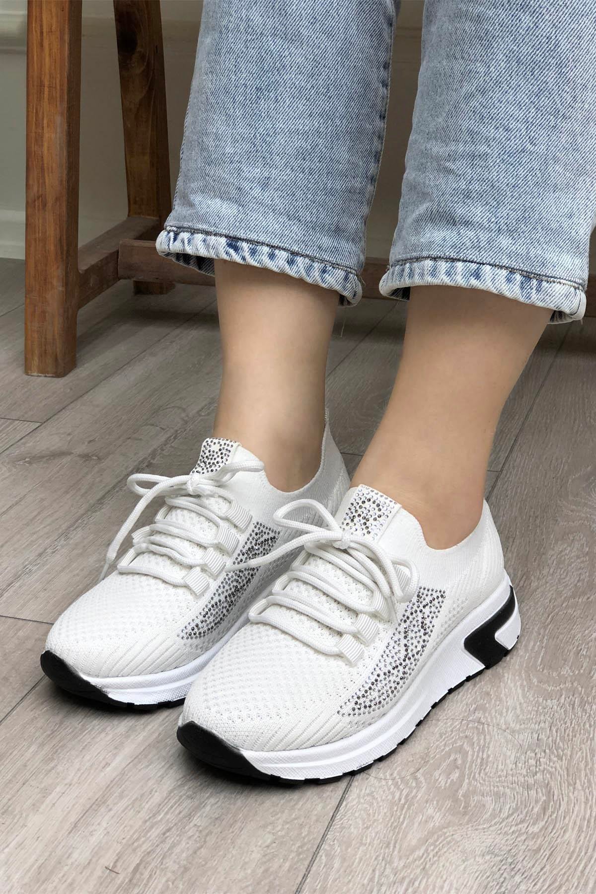 My Bella RSS-330 Taşlı Anoraklı Kadın Ayakkabı Beyaz