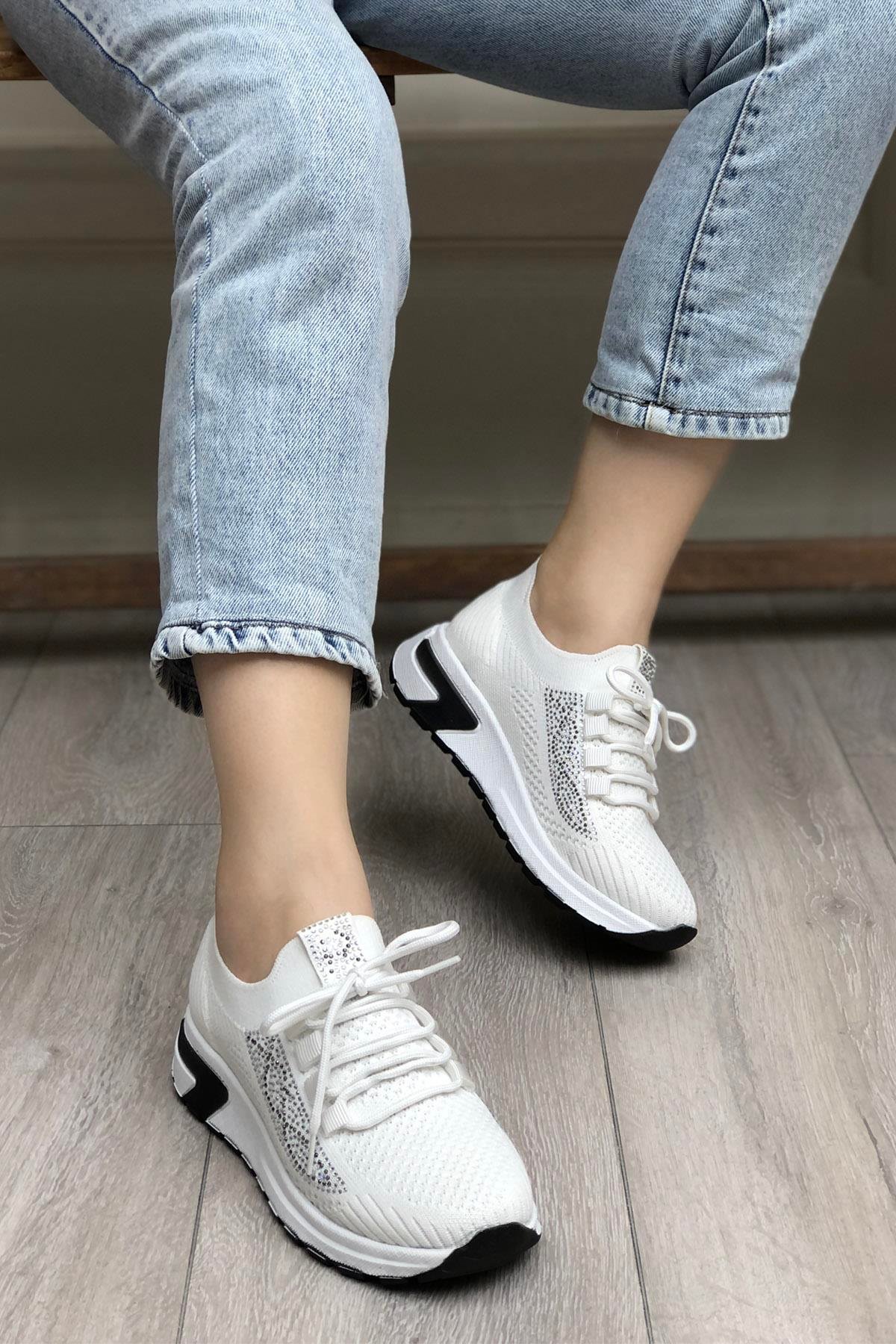 My Bella RSS-330 Taşlı Anoraklı Kadın Ayakkabı Beyaz