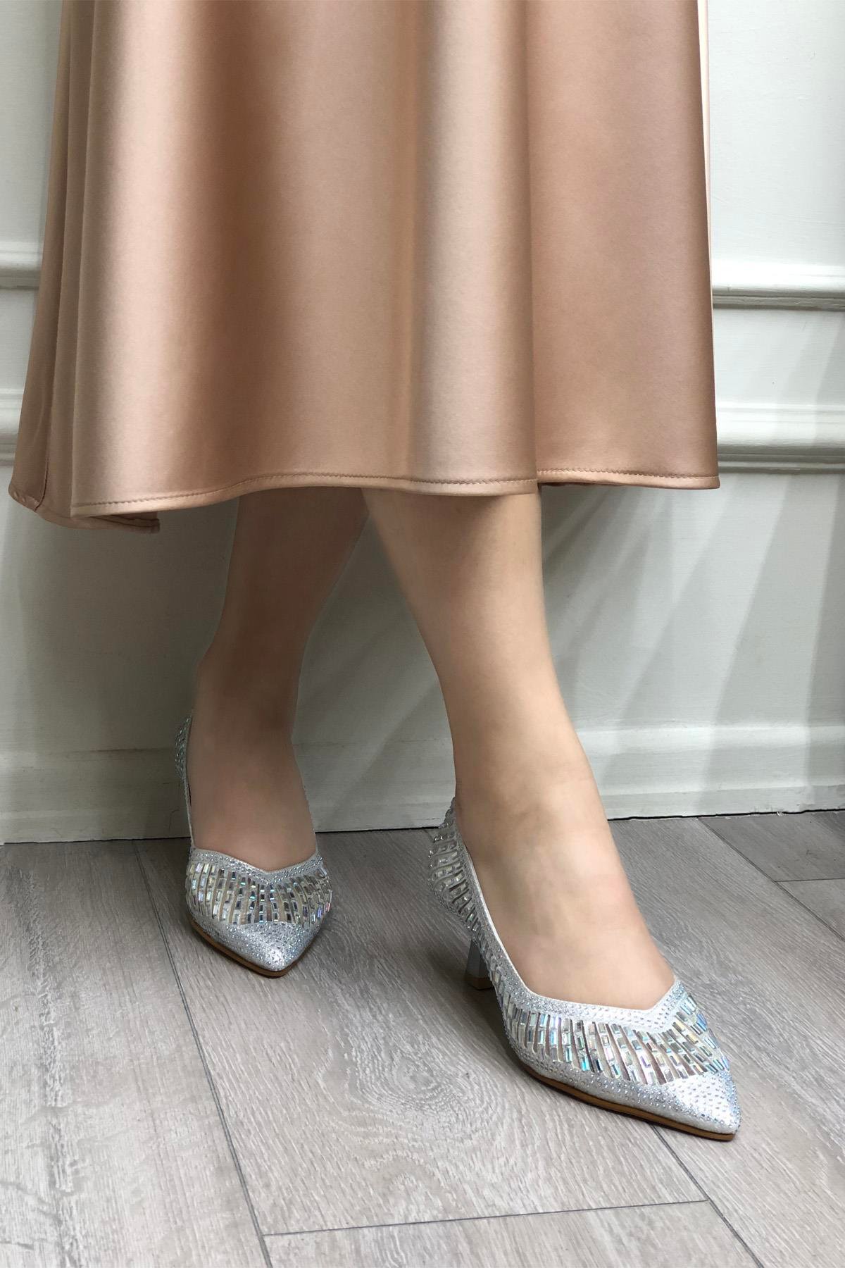 My Bella SÇ-225 Taşlı Kadın Ayakkabı Gümüş Taşlı