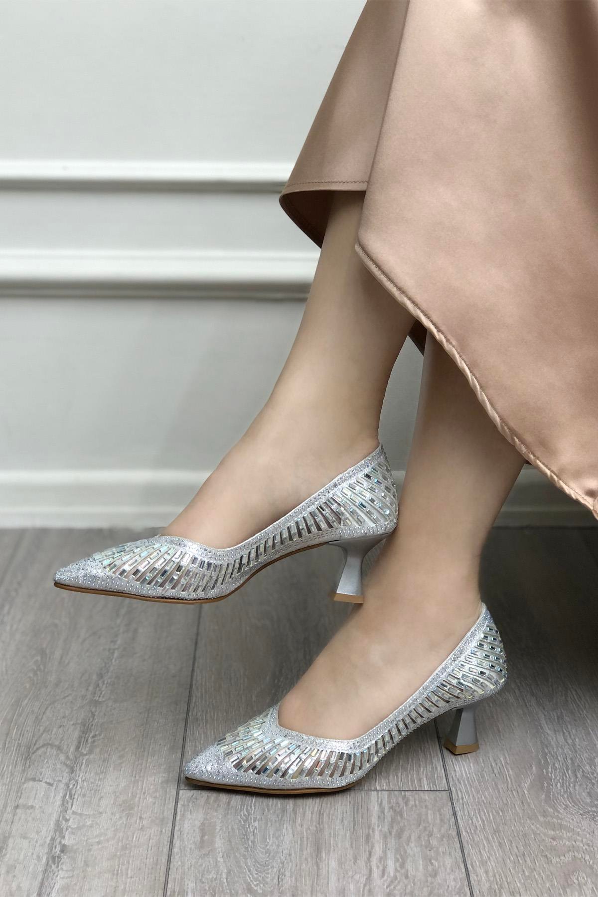 My Bella SÇ-225 Taşlı Kadın Ayakkabı Gümüş Taşlı