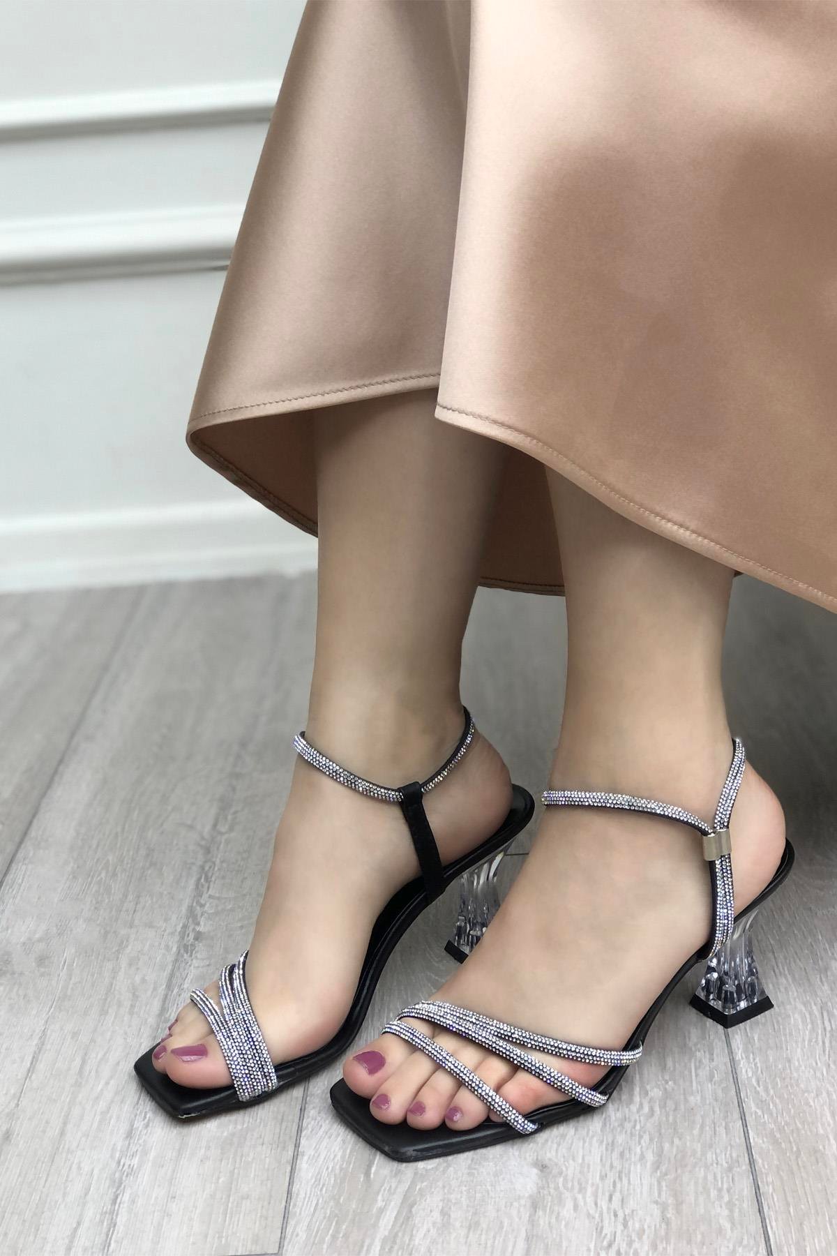 My Bella SH-TD Taşlı Kadın Sandalet Siyah